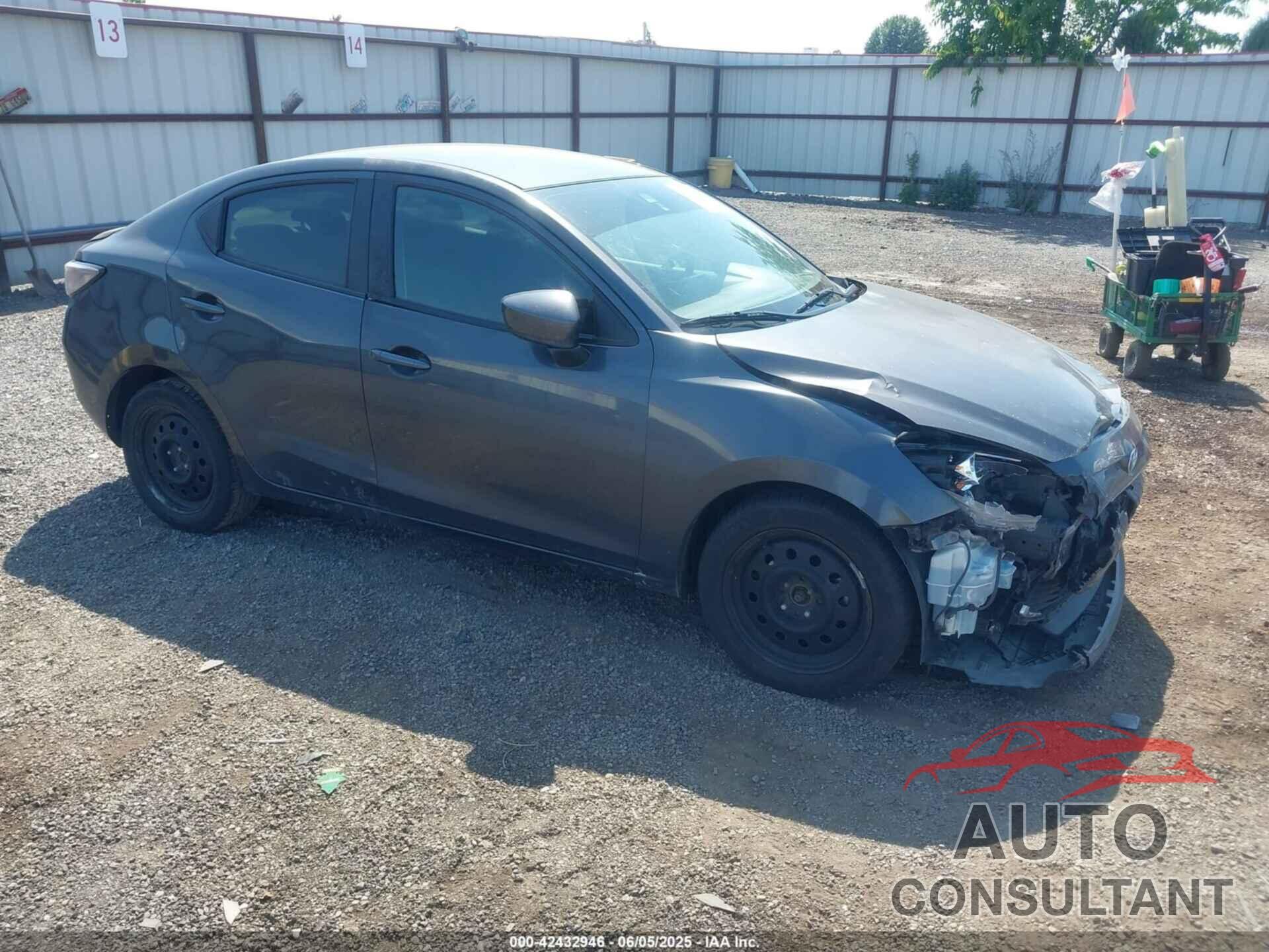 TOYOTA YARIS IA 2017 - 3MYDLBYV8HY184692