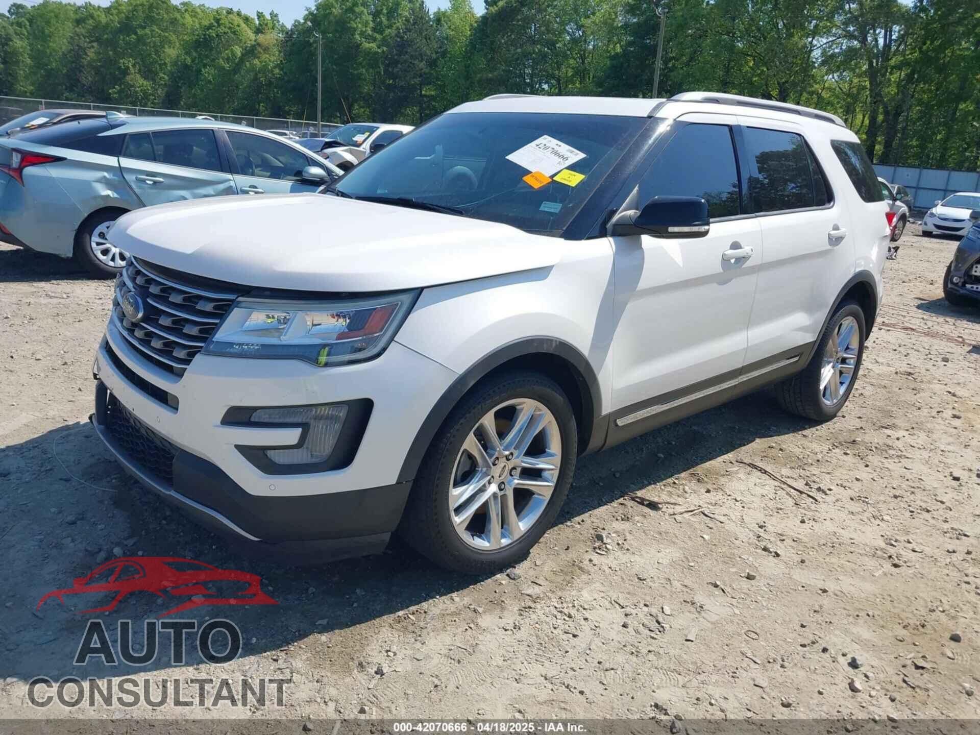 FORD EXPLORER 2017 - 1FM5K7D88HGA57943