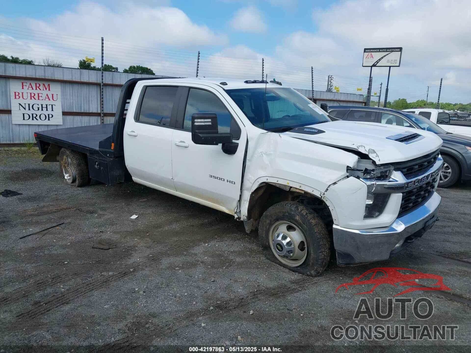 CHEVROLET SILVERADO 3500HD CHASSIS 2022 - 1GB4YTEY8NF244577