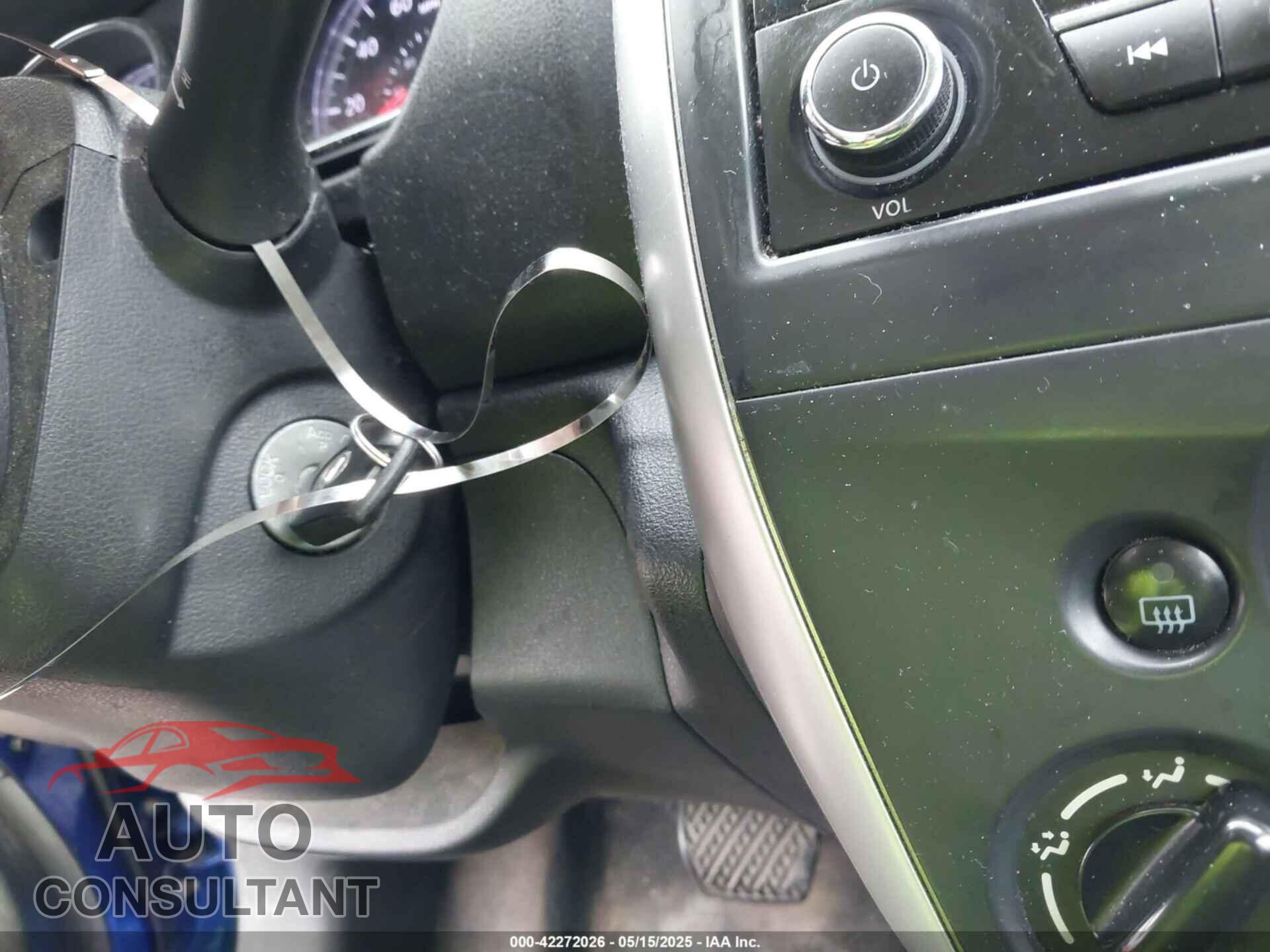 NISSAN VERSA 2017 - 3N1CN7AP3HL857224