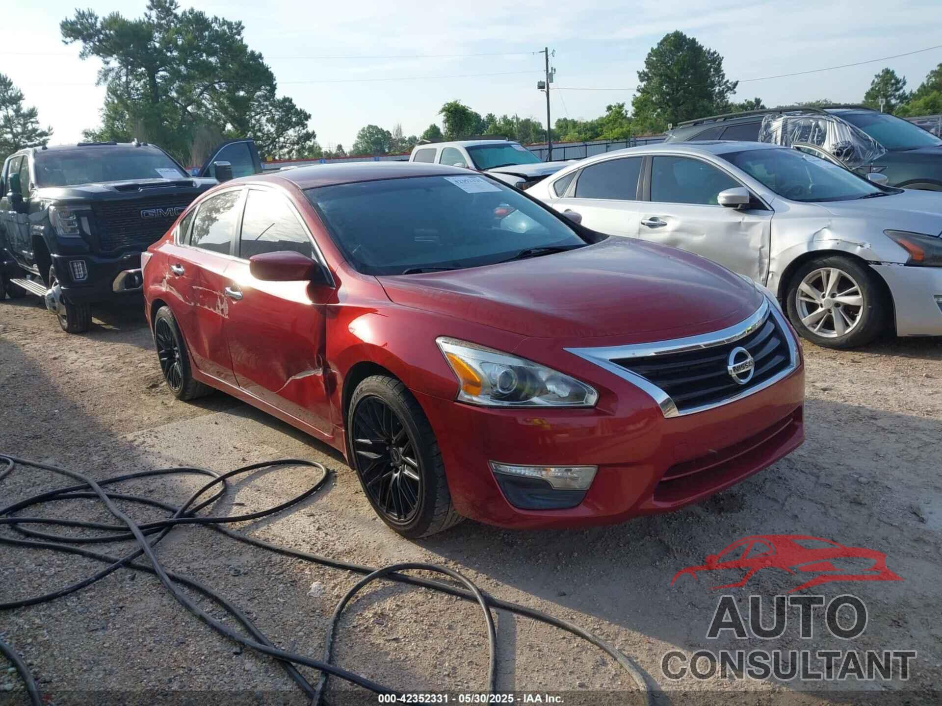 NISSAN ALTIMA 2015 - 1N4AL3AP0FC589718