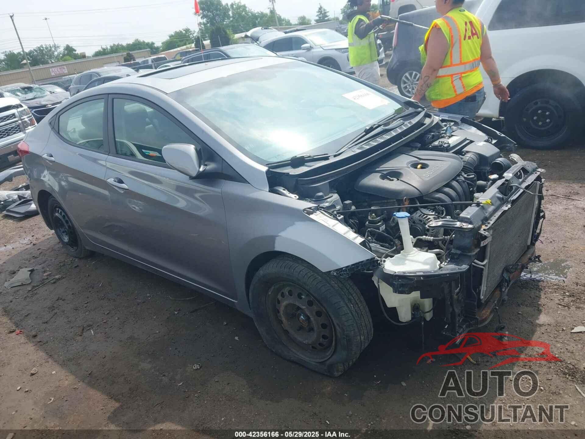 HYUNDAI ELANTRA 2012 - KMHDH4AE8CU373419