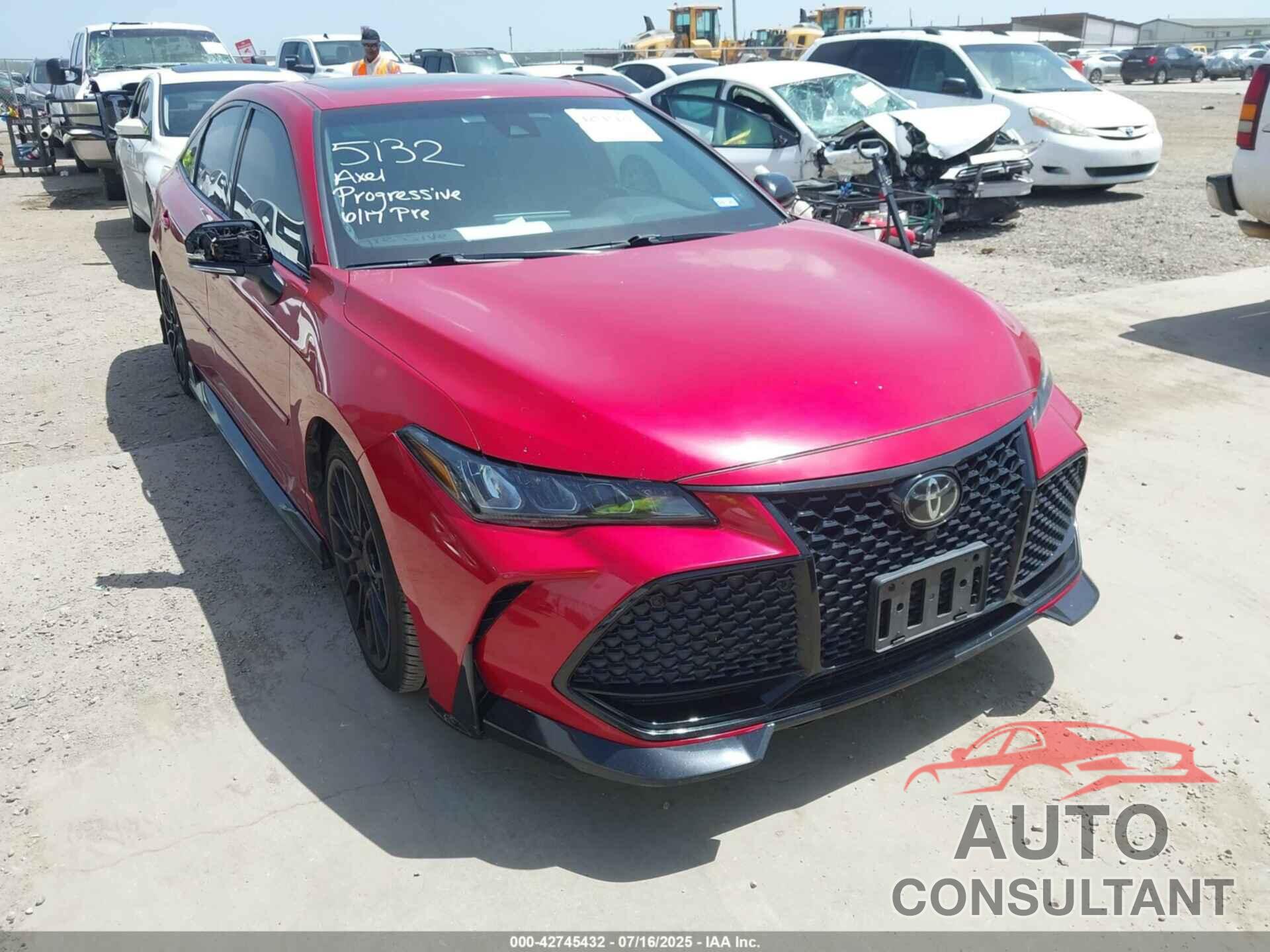 TOYOTA AVALON 2020 - 4T1FZ1FB3LU053475
