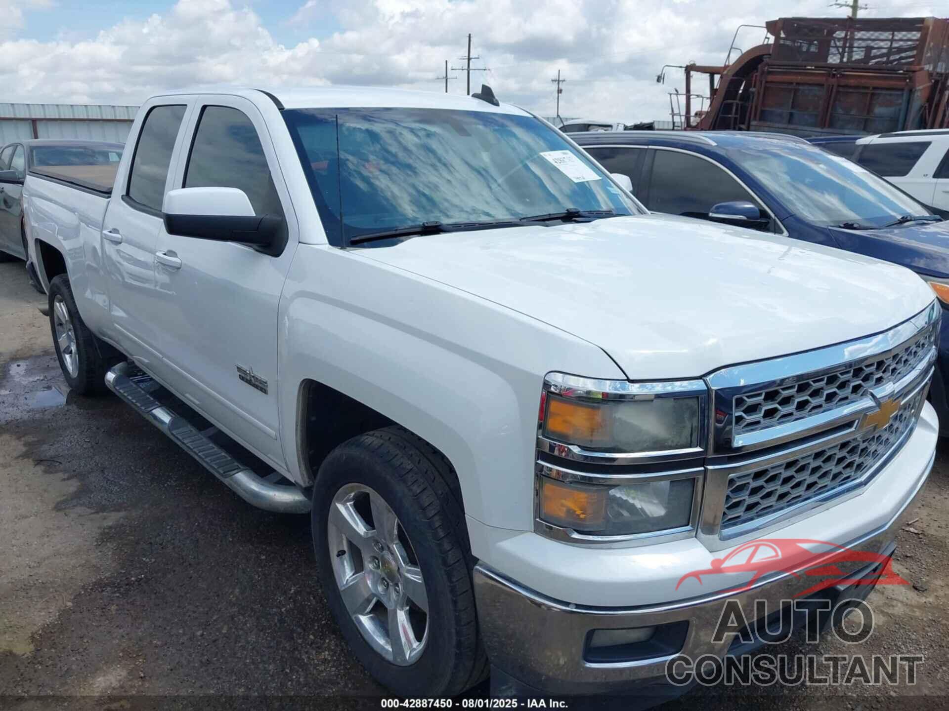 CHEVROLET SILVERADO 1500 2015 - 1GCRCREH4FZ299076