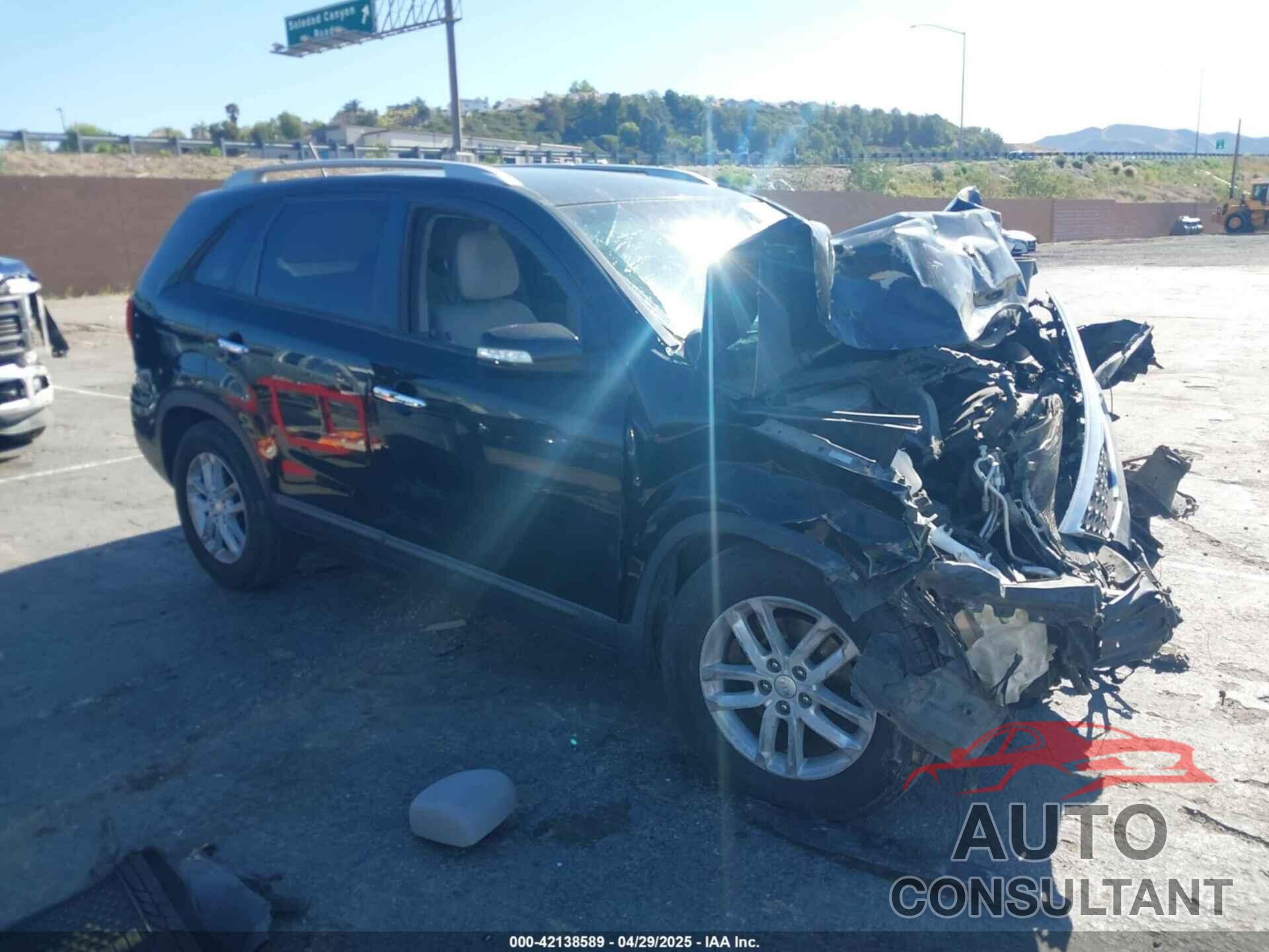KIA SORENTO 2014 - 5XYKT3A62EG455941