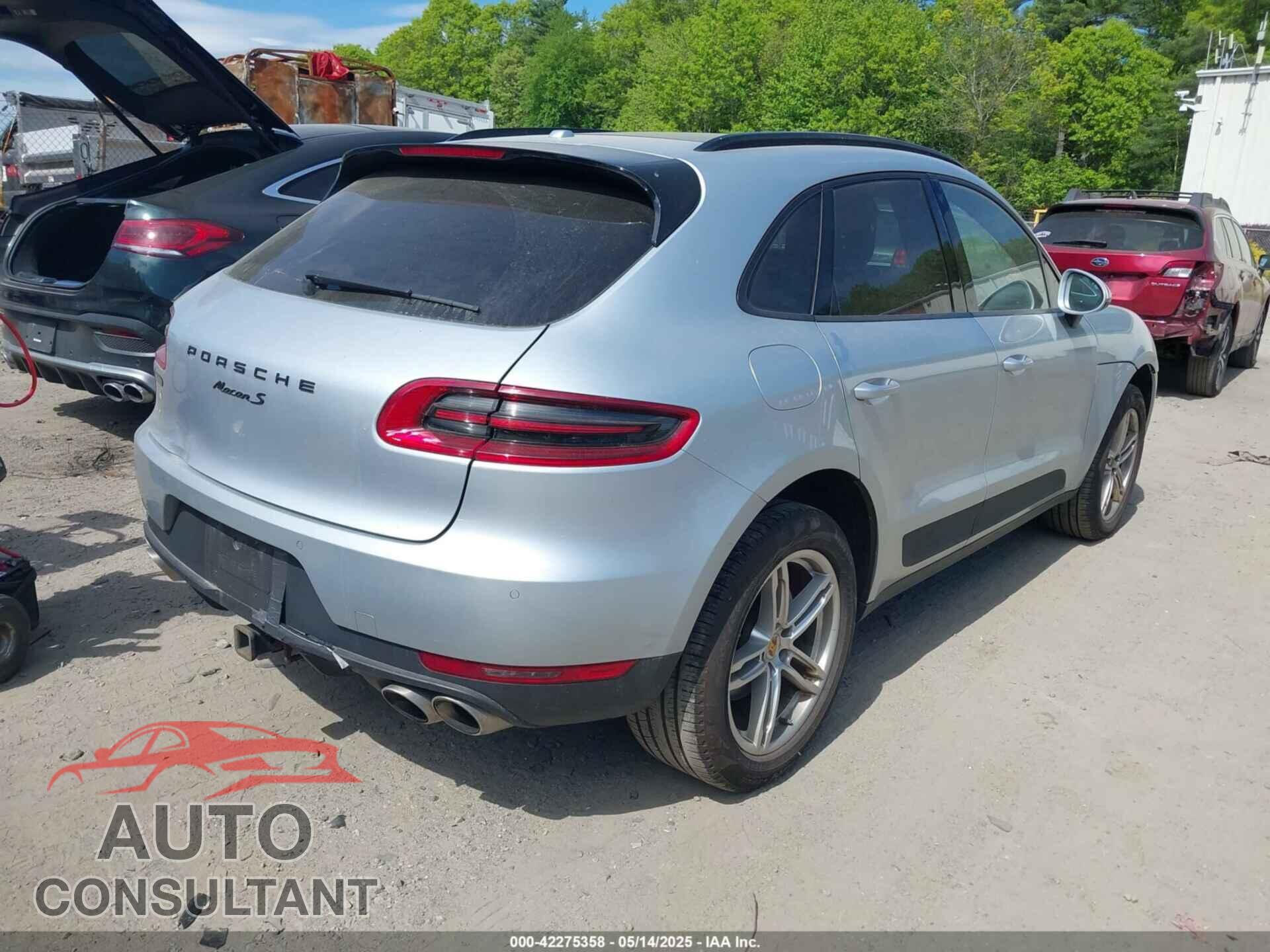 PORSCHE MACAN 2015 - WP1AB2A55FLB59381