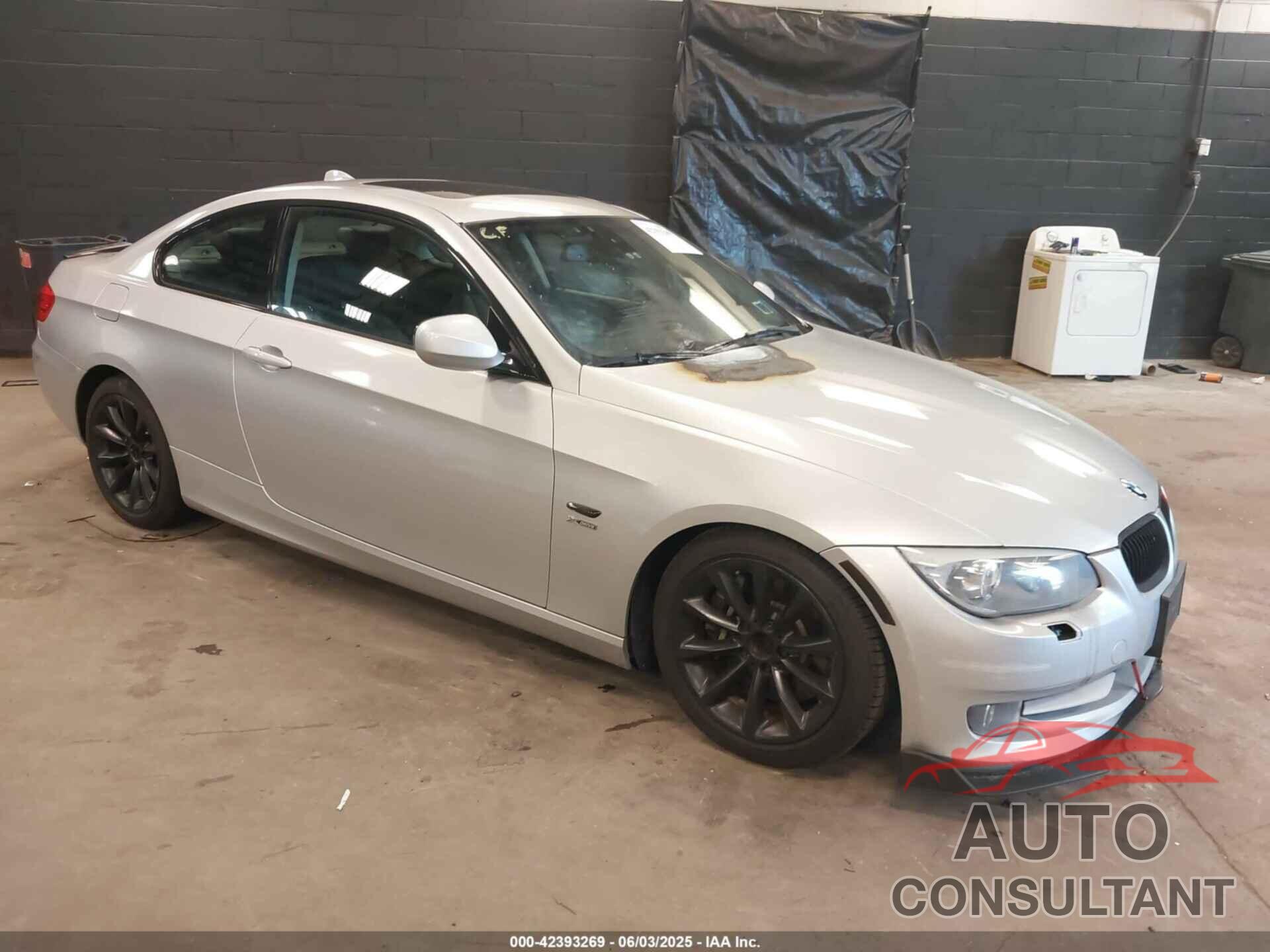 BMW 335I 2011 - WBAKF9C56BE261882