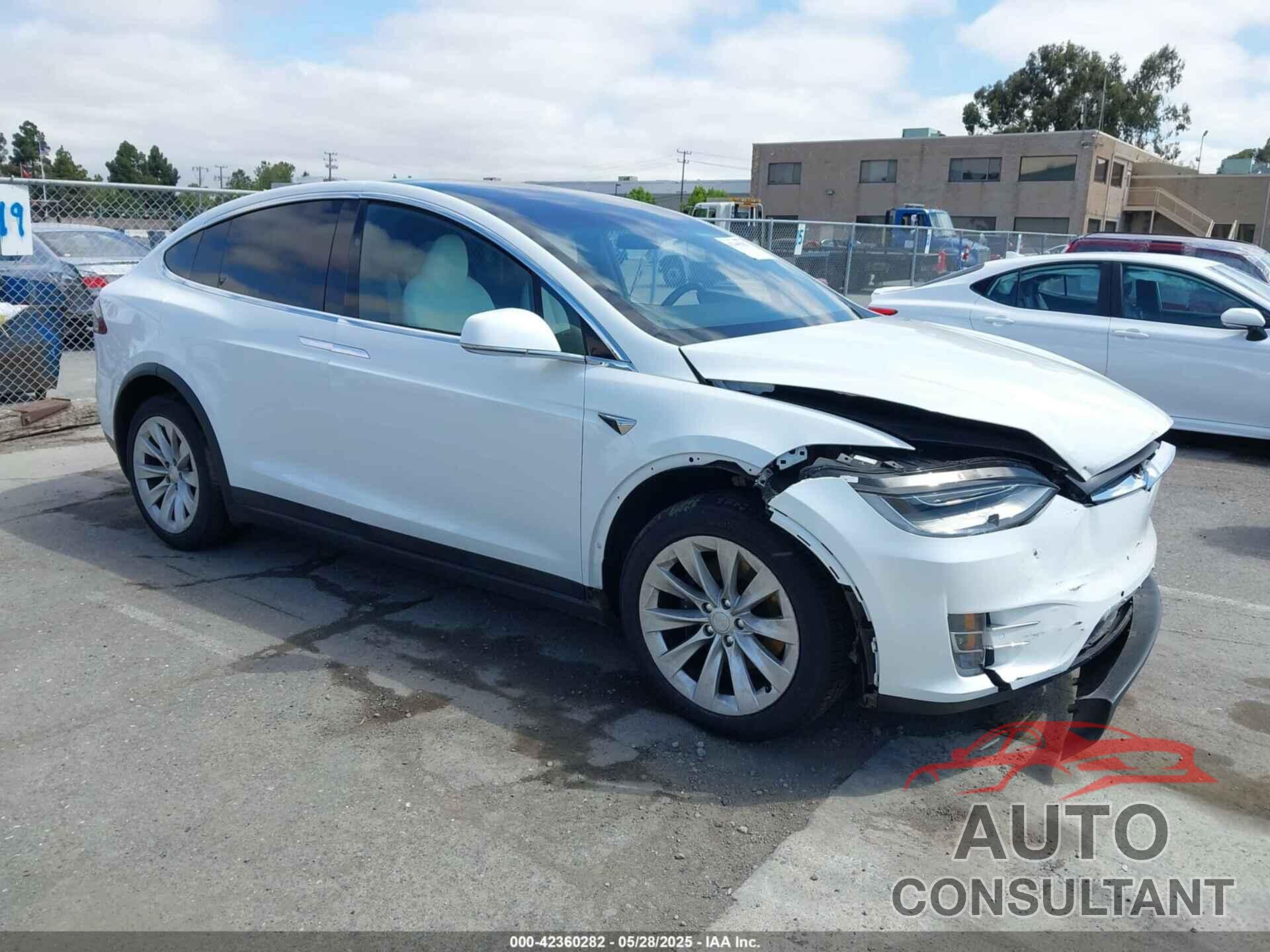 TESLA MODEL X 2021 - 5YJXCDE27MF322200