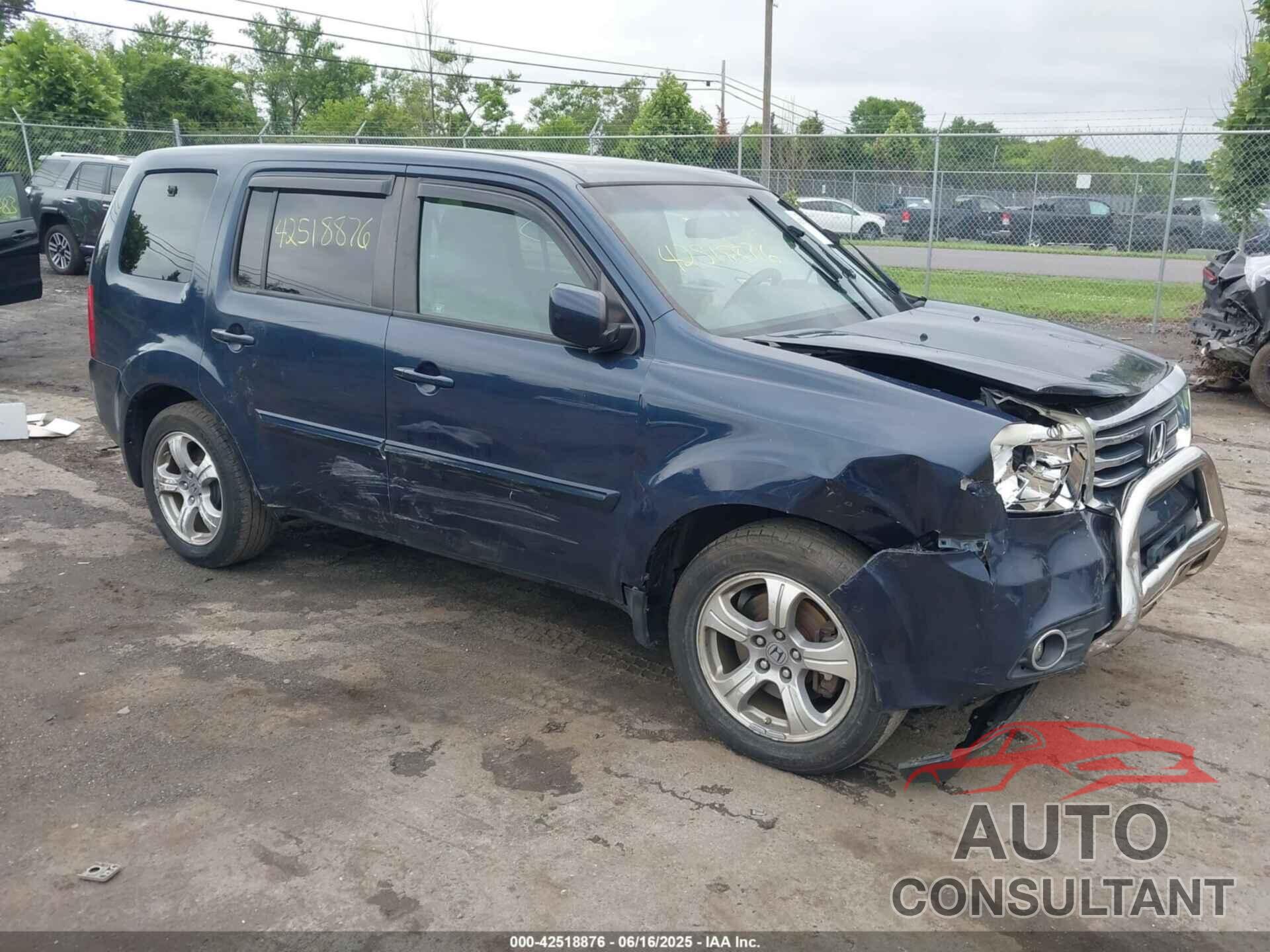 HONDA PILOT 2012 - 5FNYF4H50CB011630