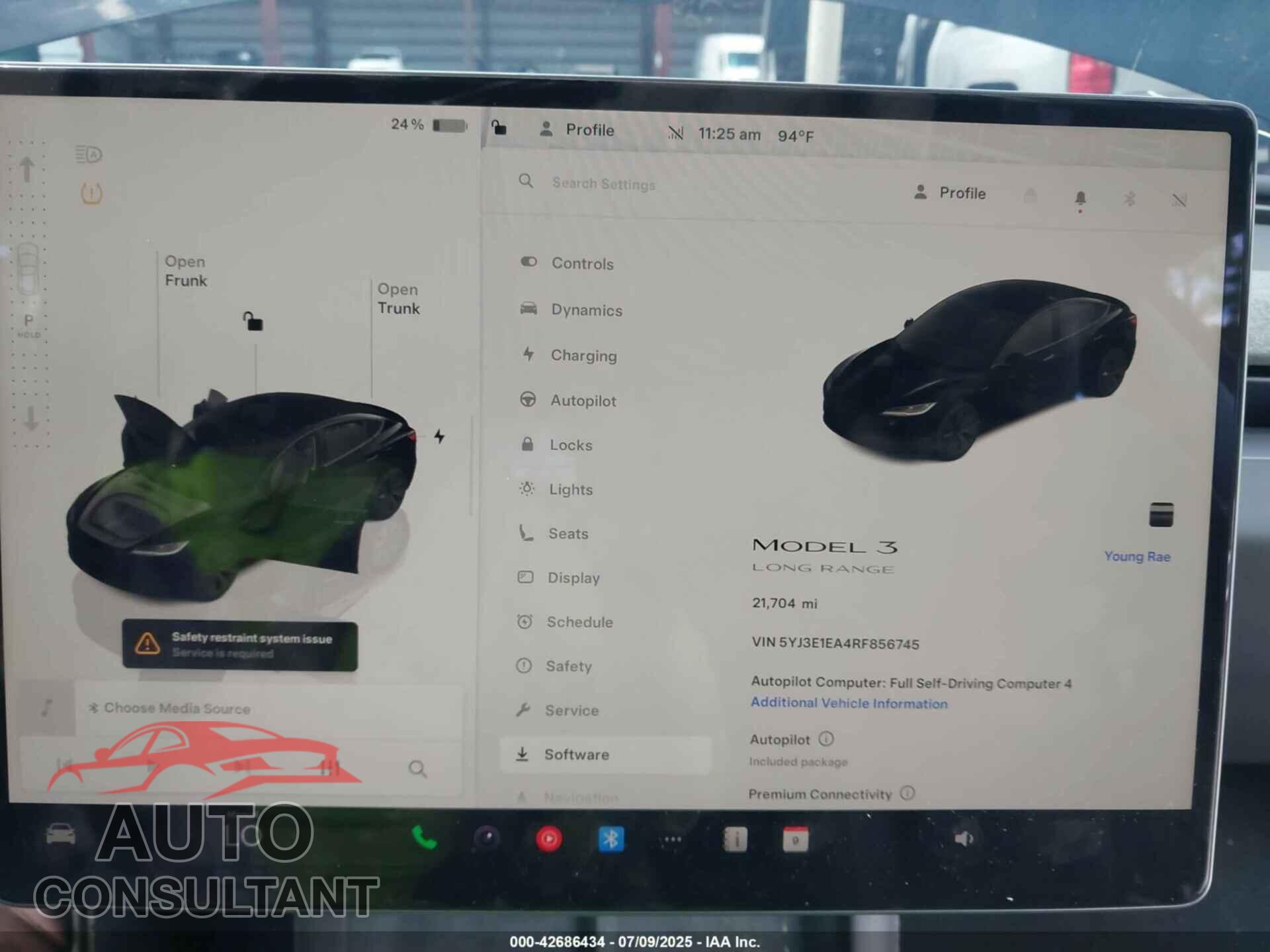TESLA MODEL 3 2024 - 5YJ3E1EA4RF856745