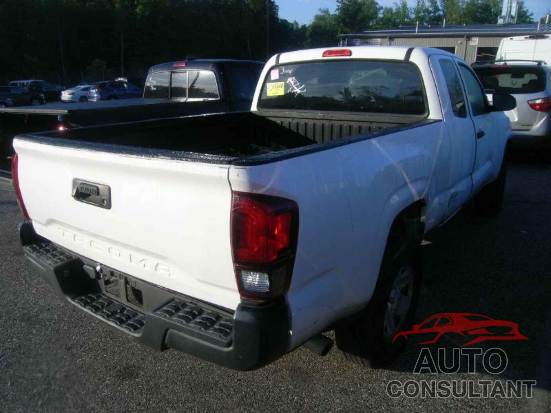 TOYOTA TACOMA 2019 - 5TFRX5GN6KX156104