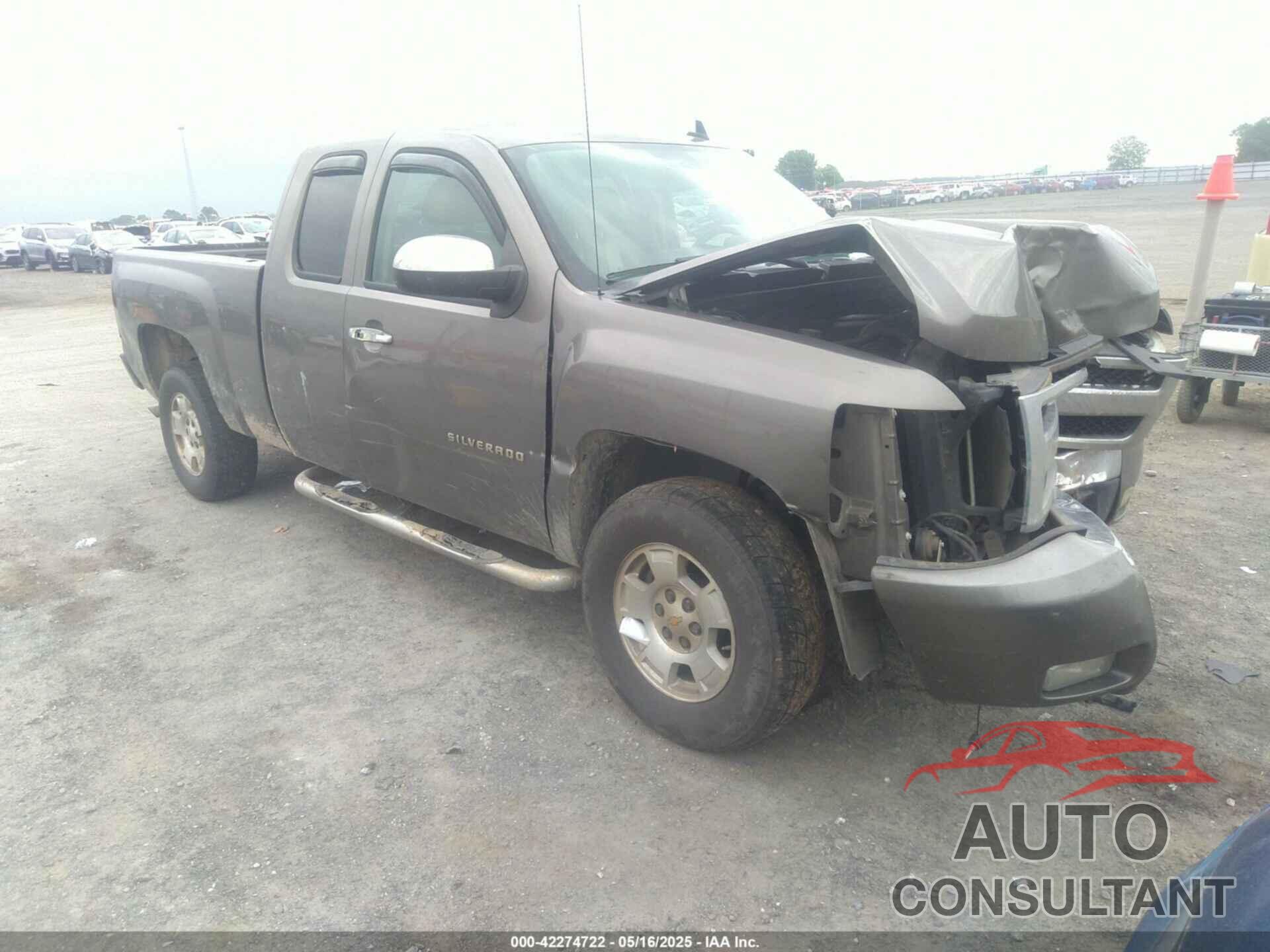 CHEVROLET SILVERADO 1500 2011 - 1GCRCSE03BZ324898