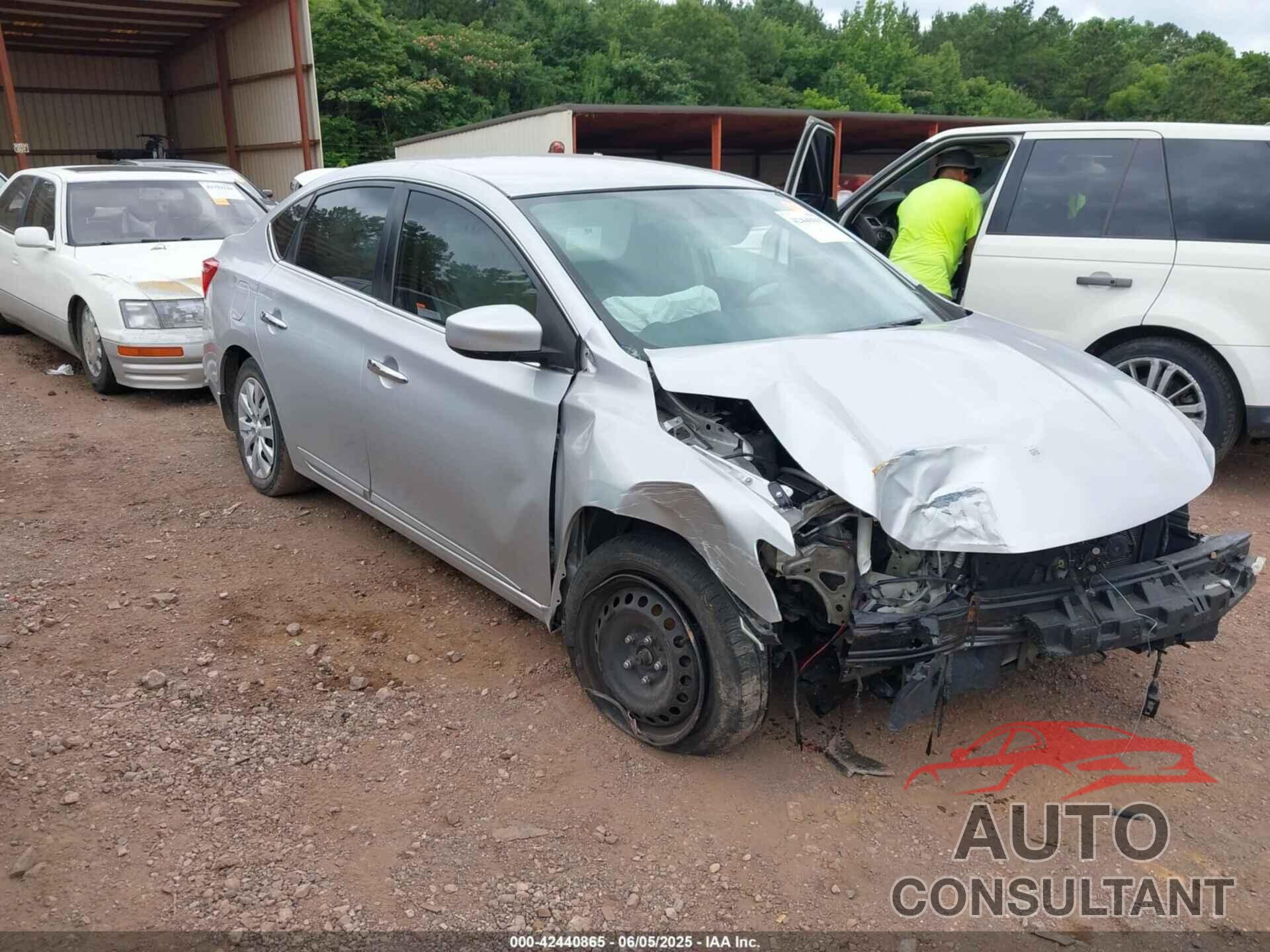 NISSAN SENTRA 2018 - 3N1AB7AP2JY318179