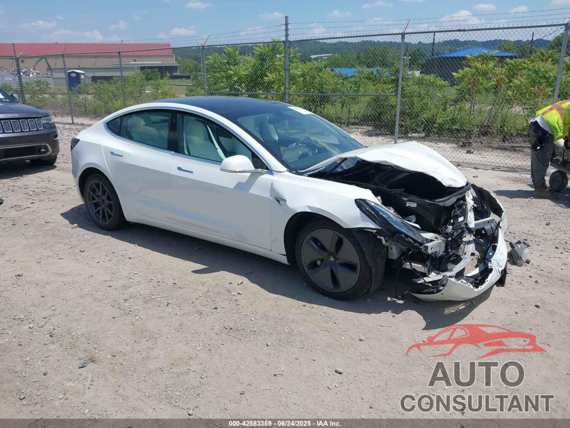 TESLA MODEL 3 2020 - 5YJ3E1EBXLF622013
