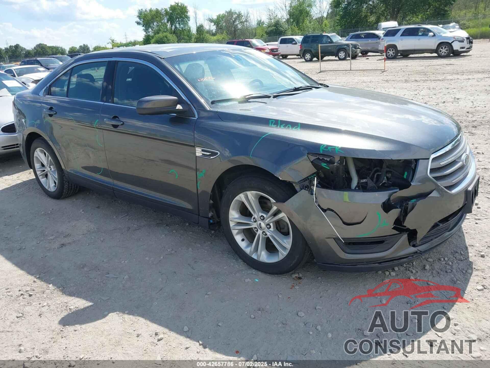 FORD TAURUS 2016 - 1FAHP2E84GG148216