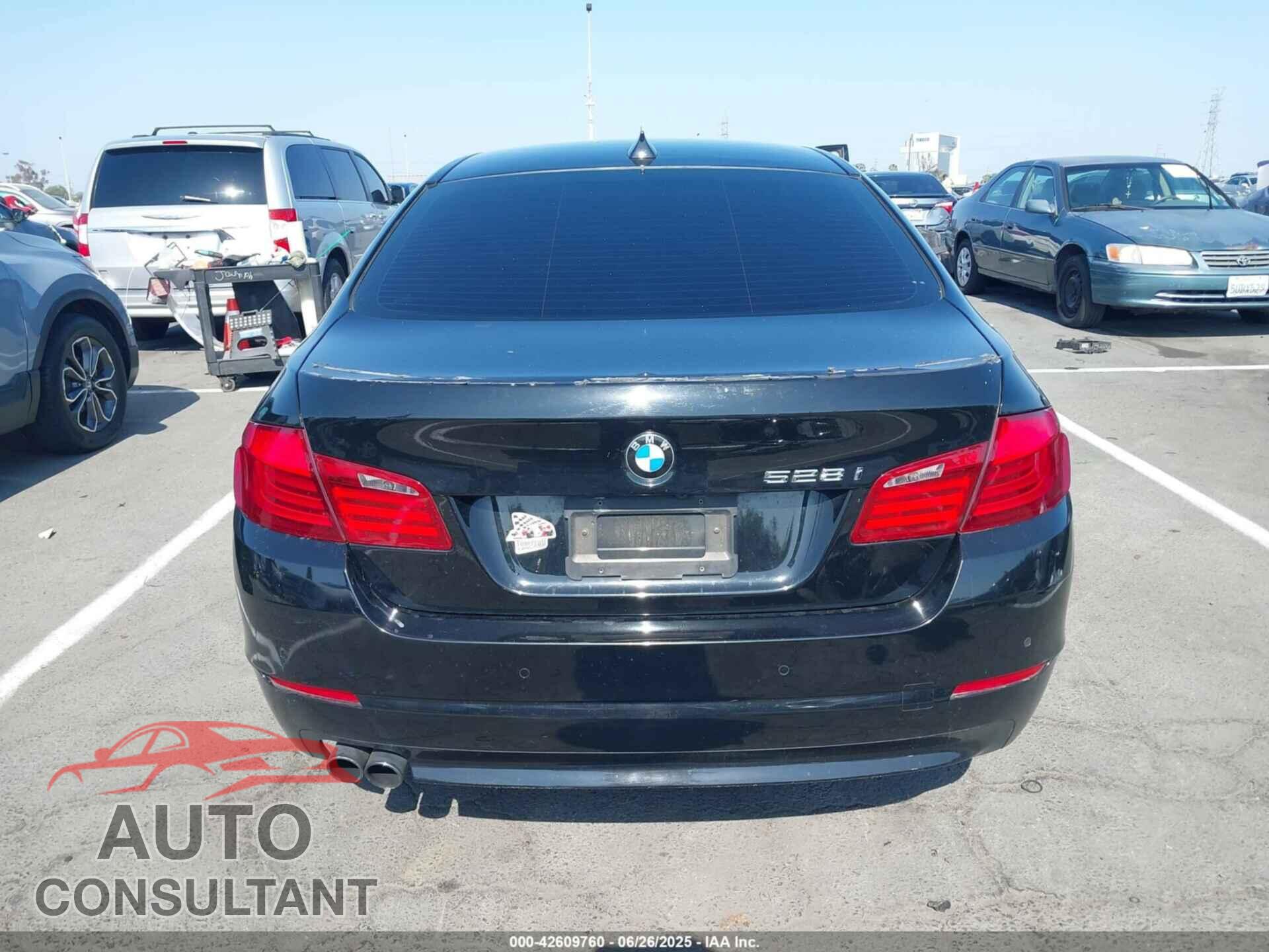 BMW 528I 2012 - WBAXG5C59CDW92199