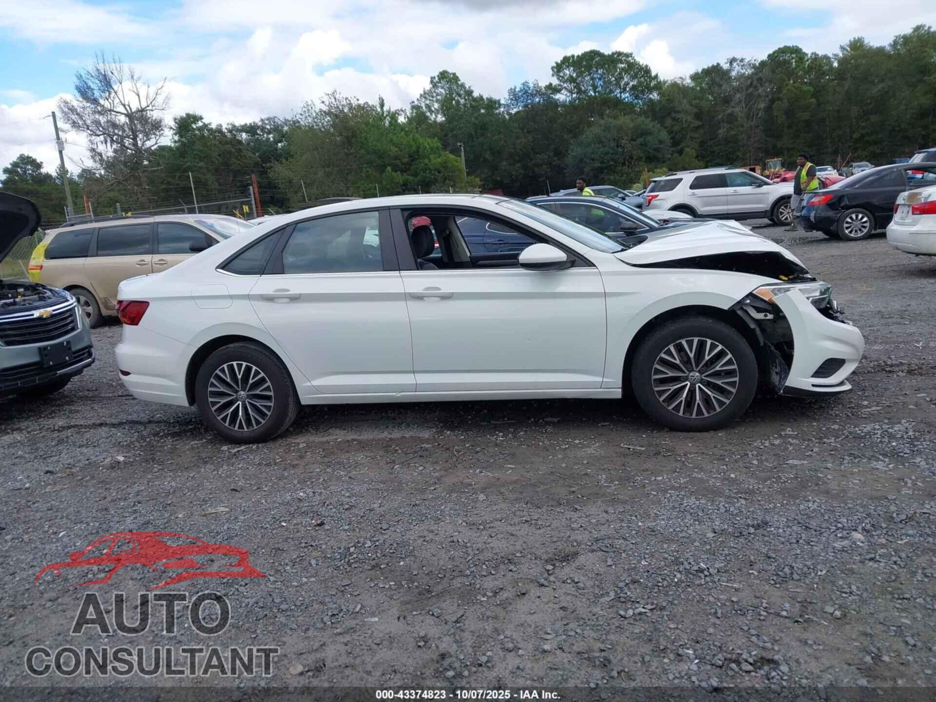 VOLKSWAGEN JETTA 2019 - 3VWCB7BU7KM164357