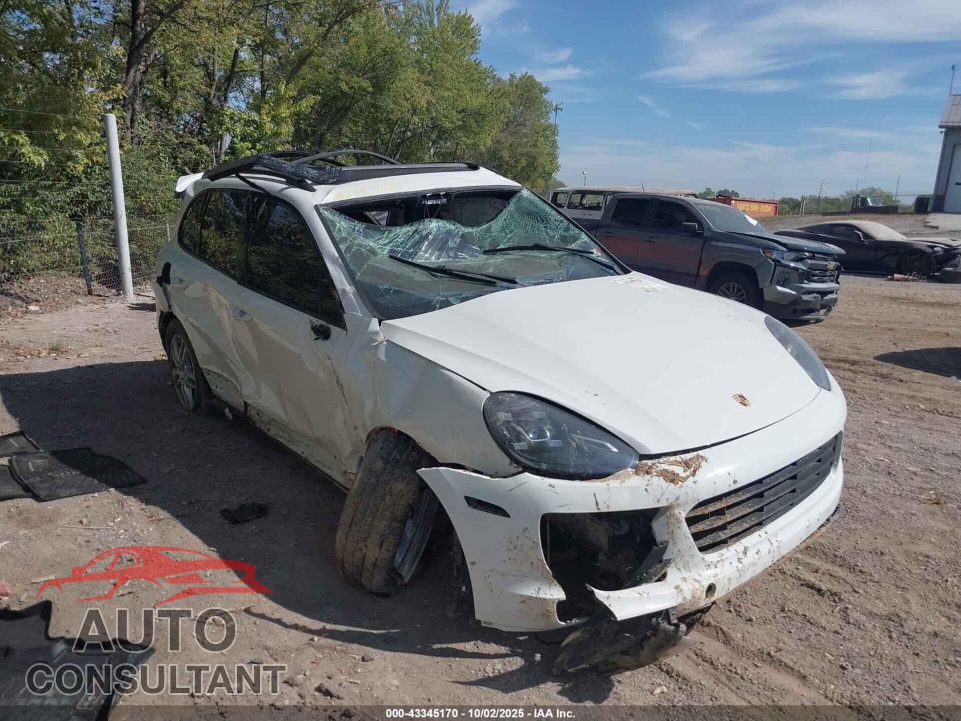 PORSCHE CAYENNE 2016 - WP1AA2A2XGLA08207