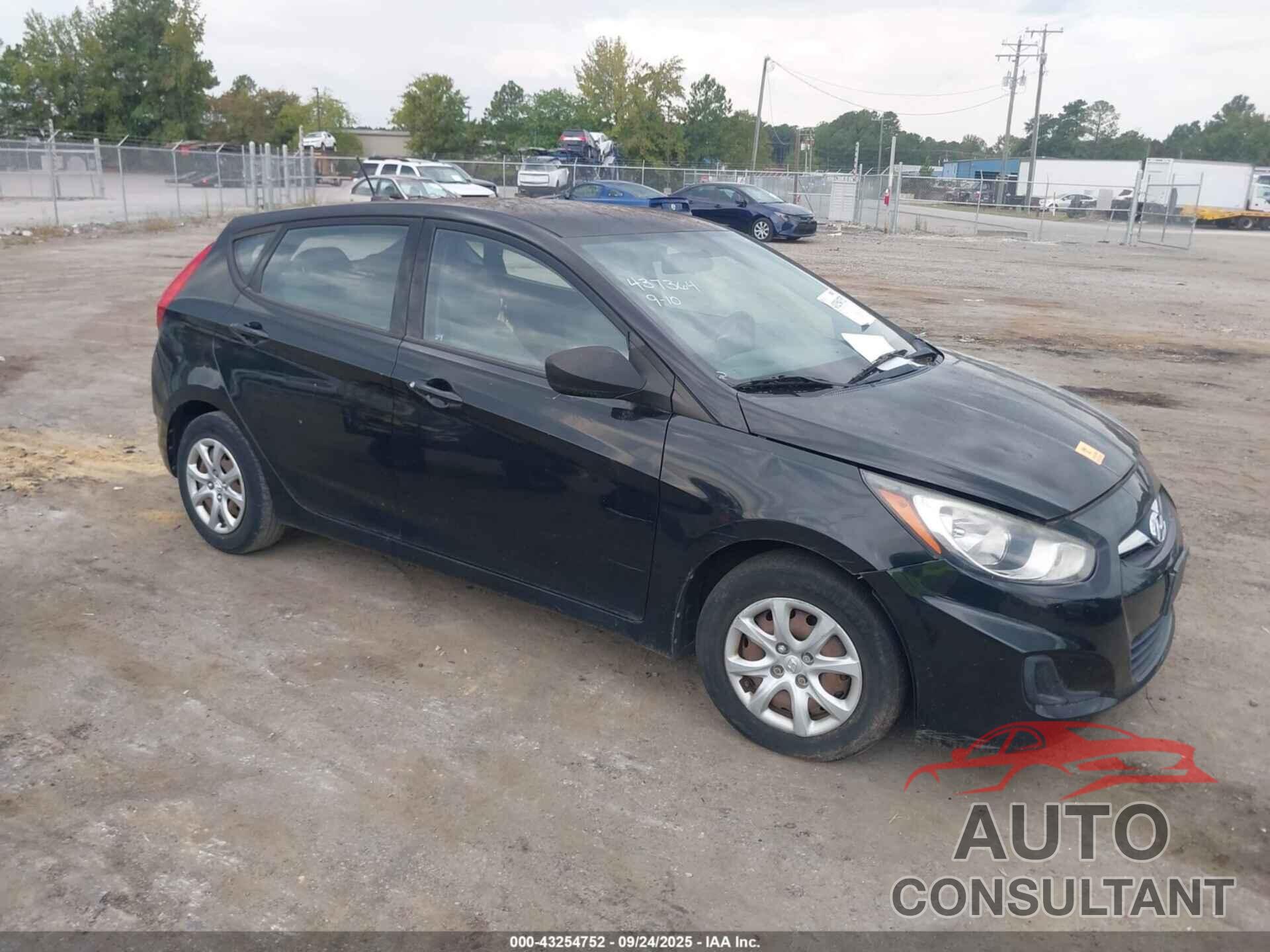 HYUNDAI ACCENT 2012 - KMHCT5AE6CU012741