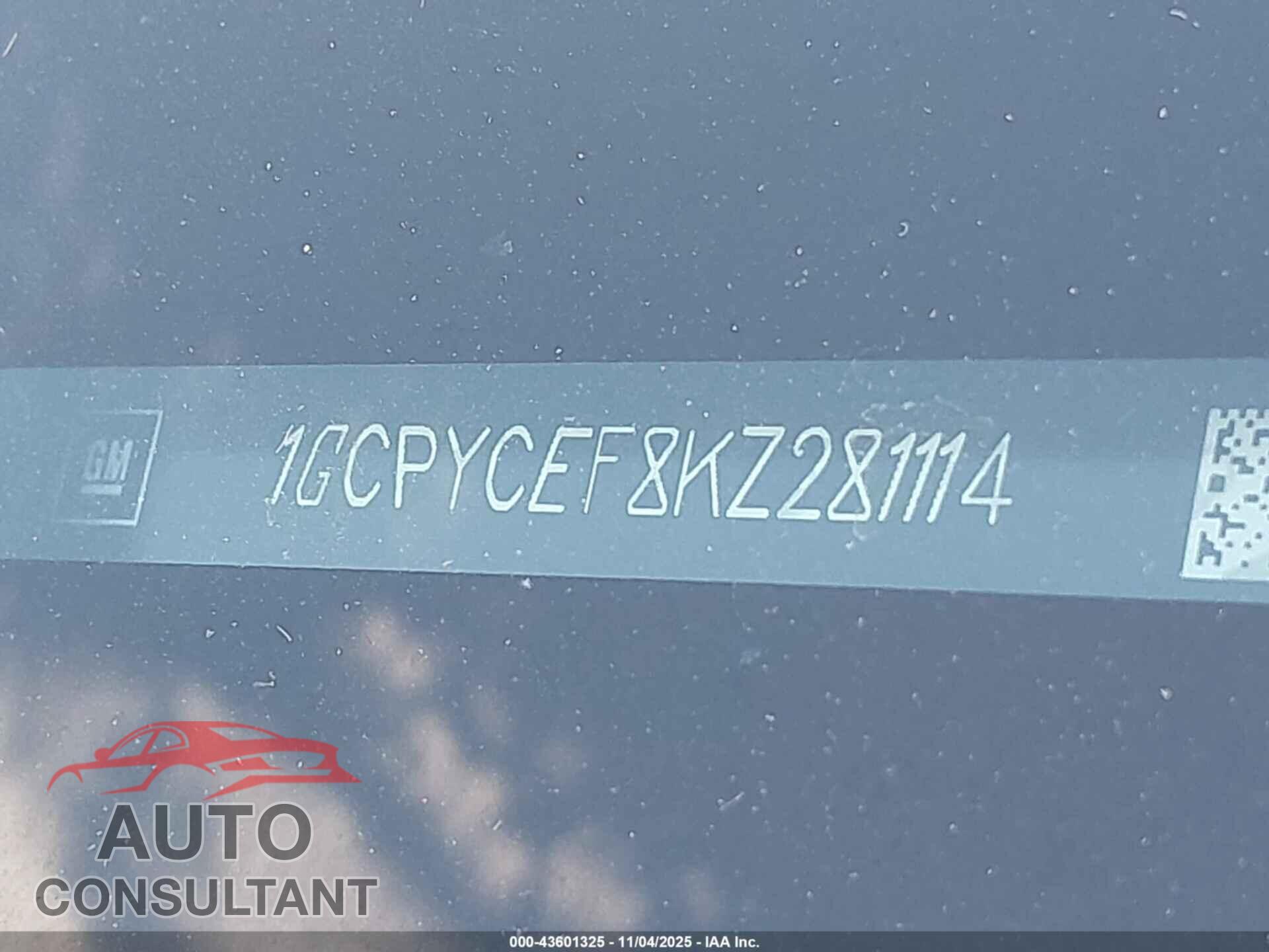CHEVROLET SILVERADO 1500 2019 - 1GCPYCEF8KZ281114