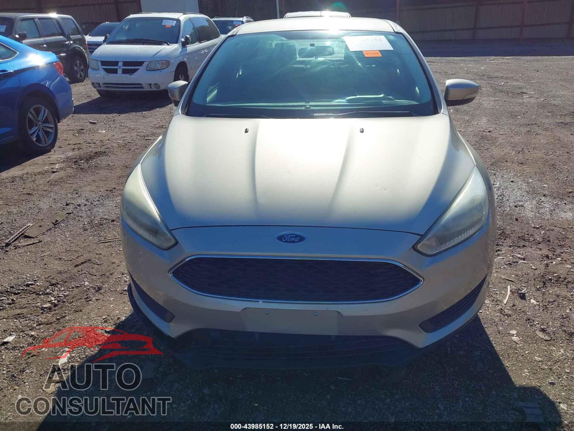 FORD FOCUS 2017 - 1FADP3F22HL309279