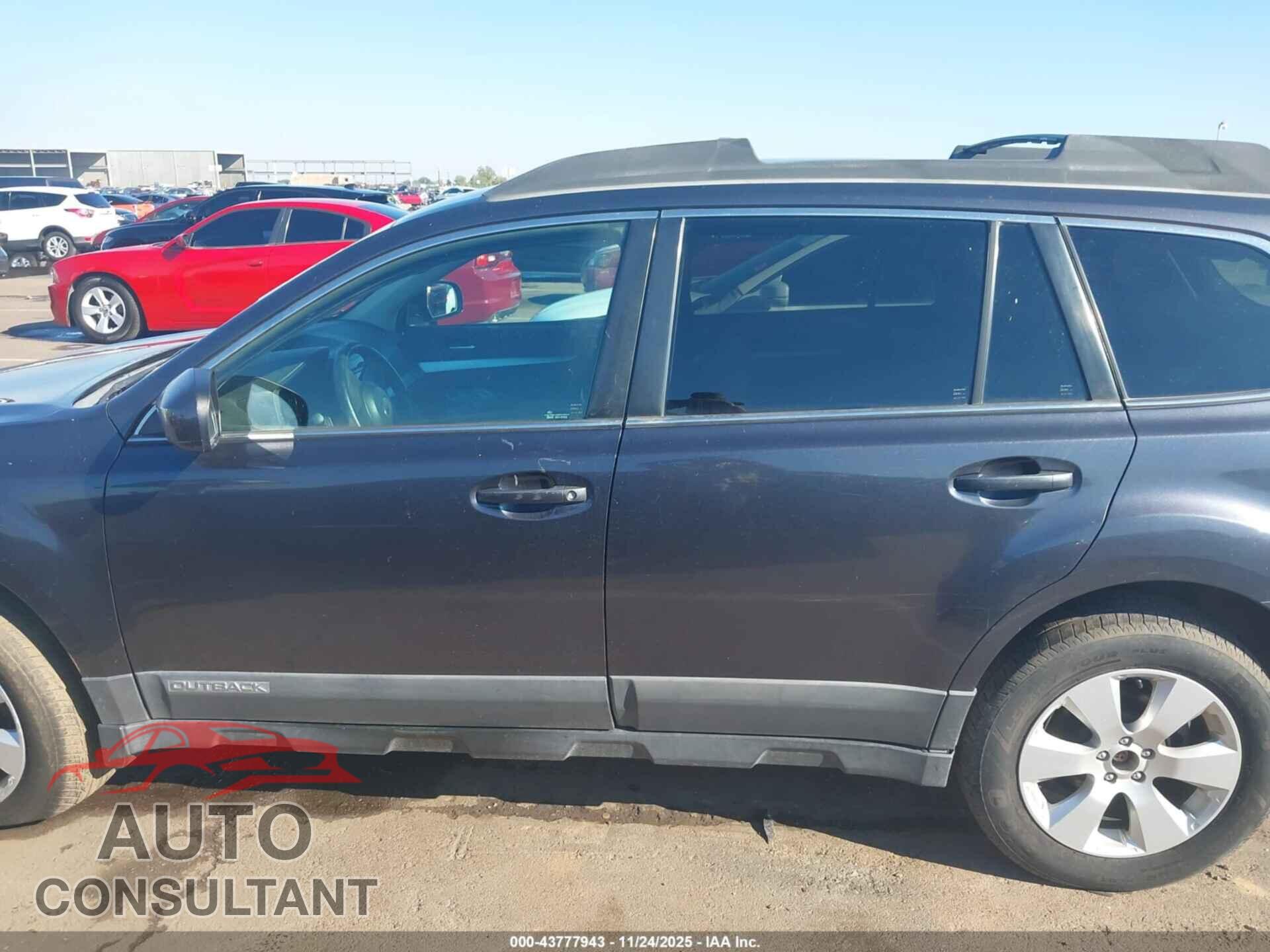 SUBARU OUTBACK 2011 - 4S4BRBCC4B1321659