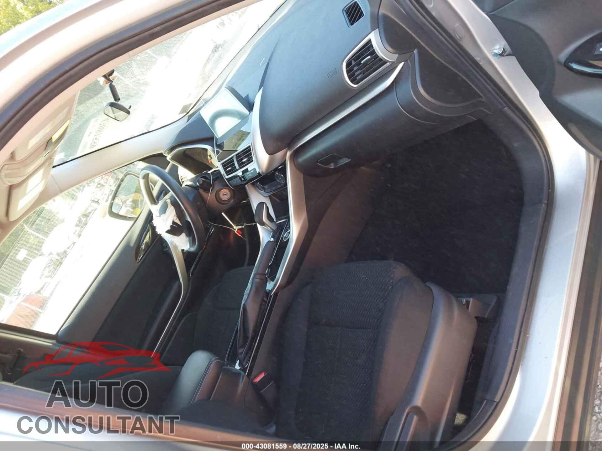 MITSUBISHI ECLIPSE CROSS 2020 - JA4AT4AAXLZ000253