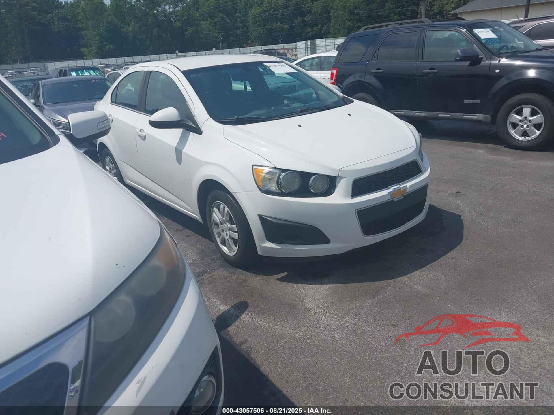 CHEVROLET SONIC 2016 - 1G1JC5SH9G4147702