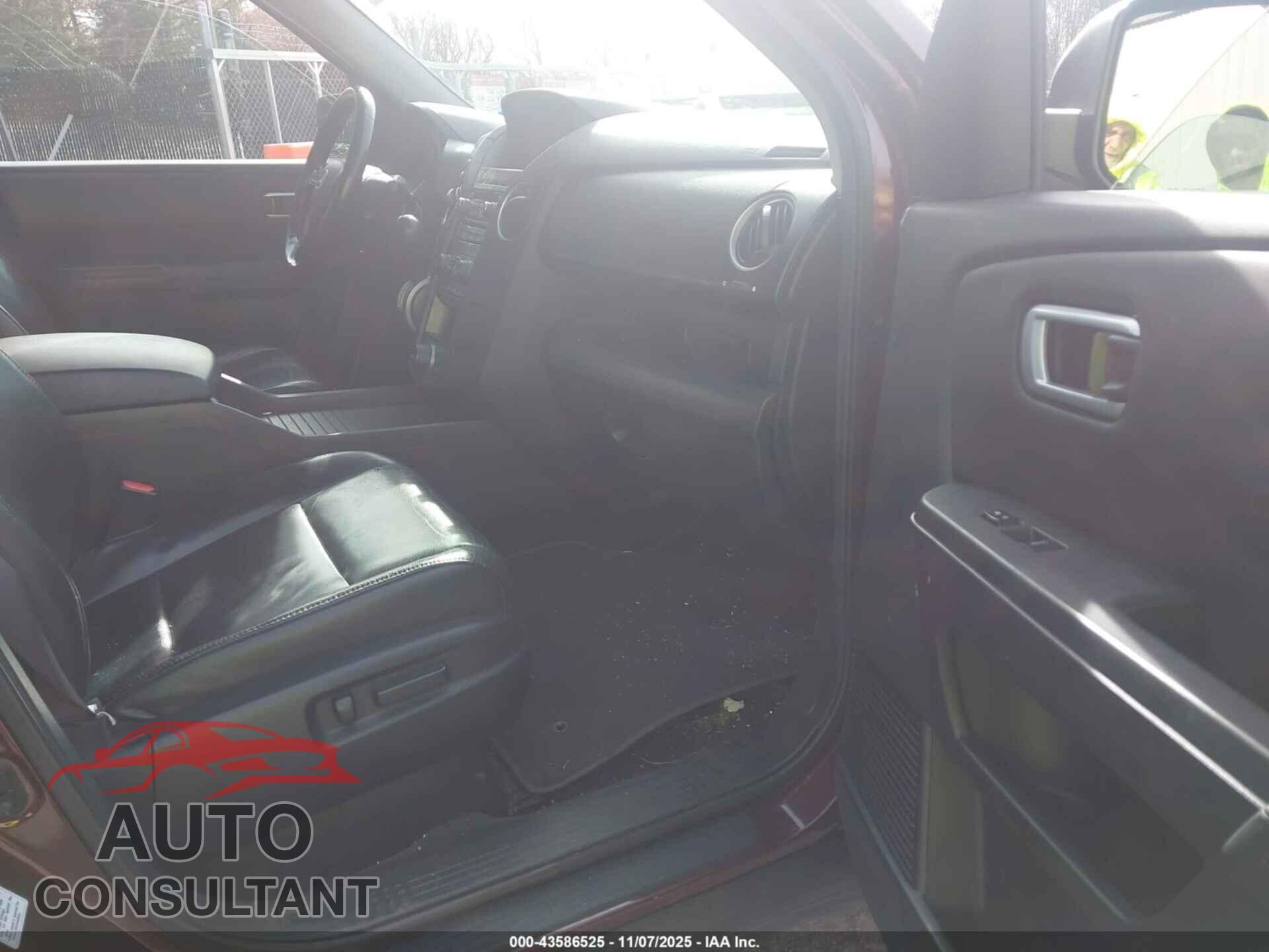 HONDA PILOT 2013 - 5FNYF4H60DB018166