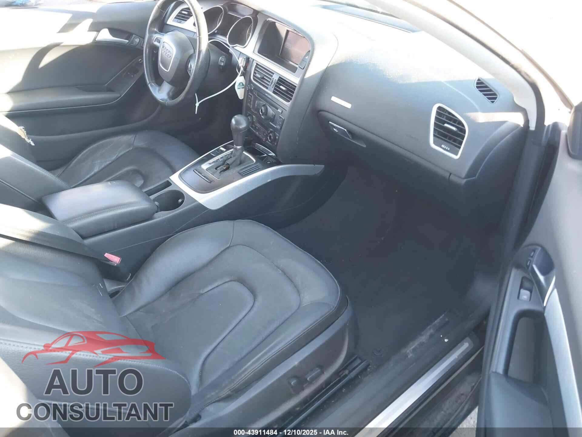 AUDI A5 2012 - WAULFAFR2CA043970