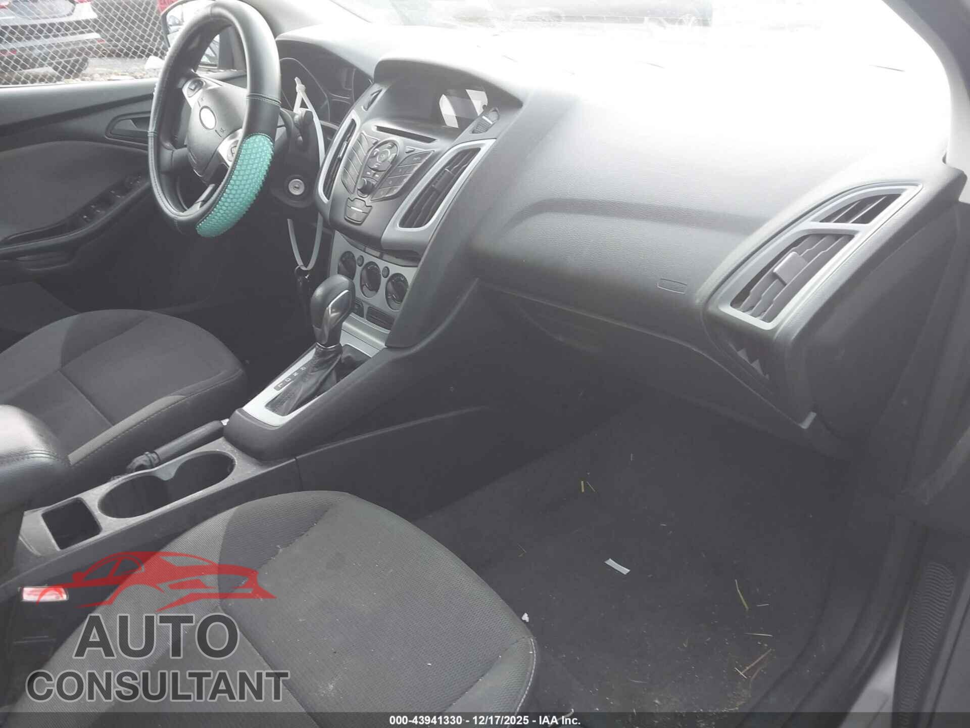 FORD FOCUS 2012 - 1FAHP3F21CL170224