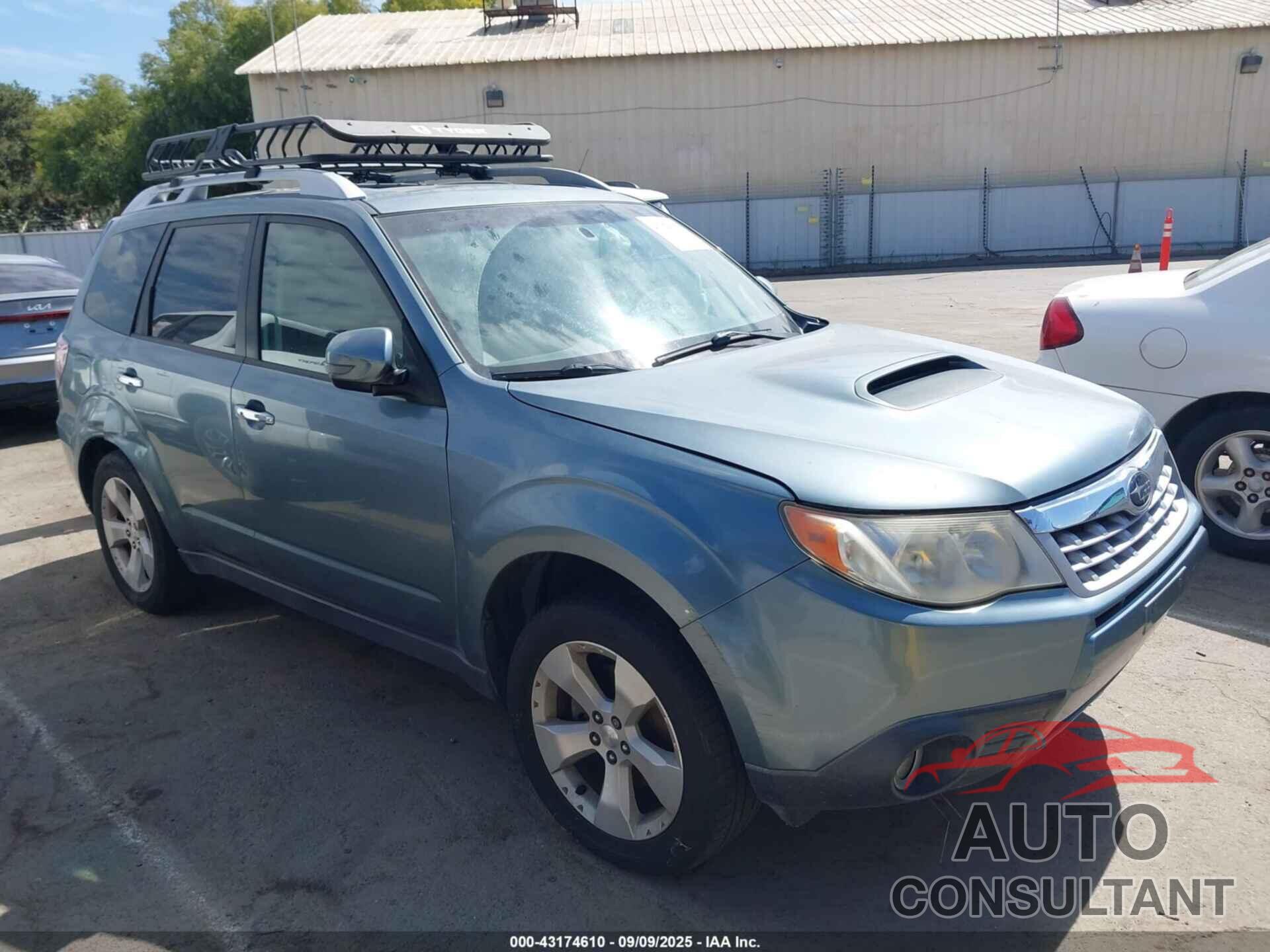 SUBARU FORESTER 2013 - JF2SHGGC7DH433737