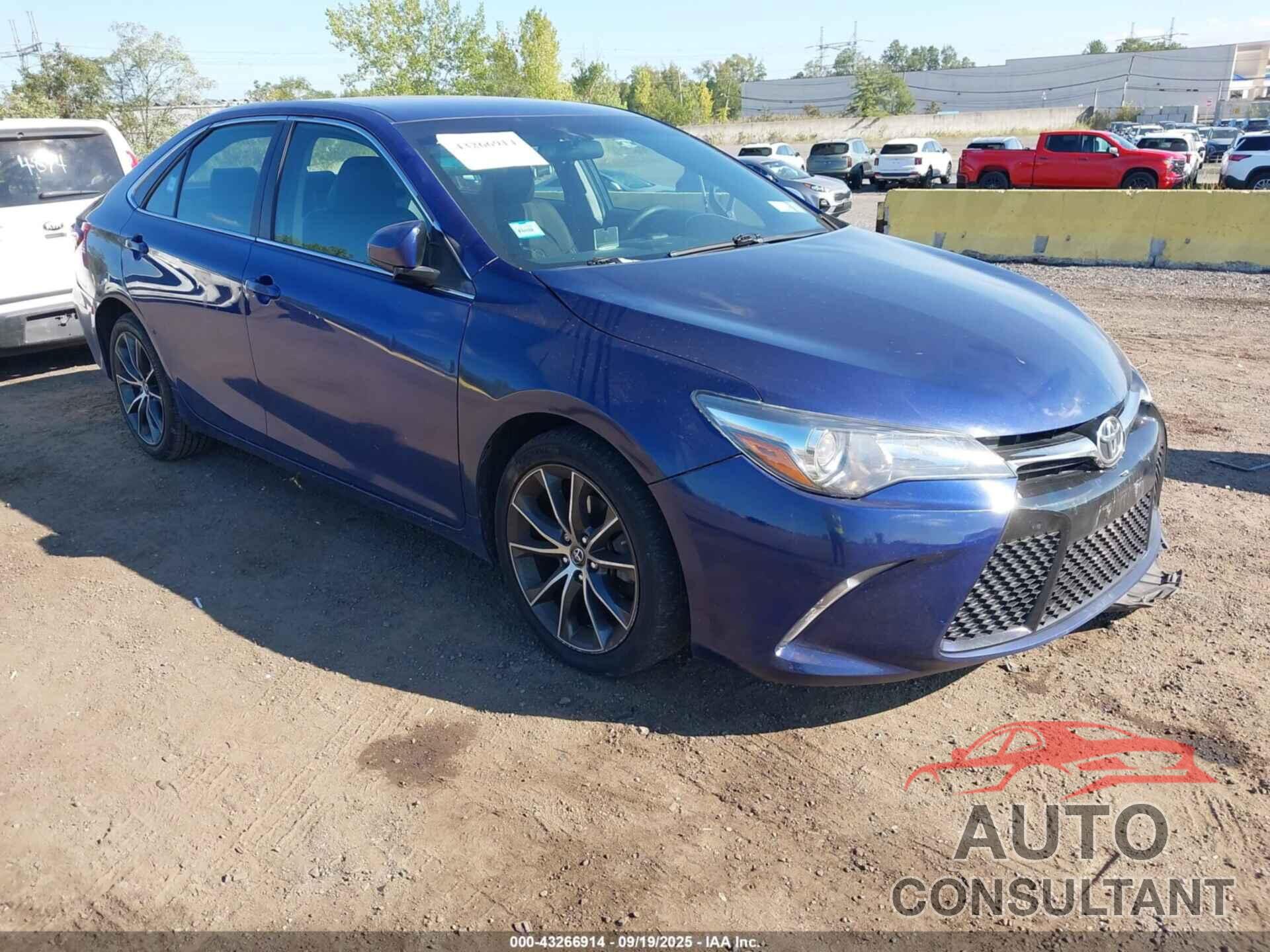 TOYOTA CAMRY 2015 - 4T1BF1FK4FU886004