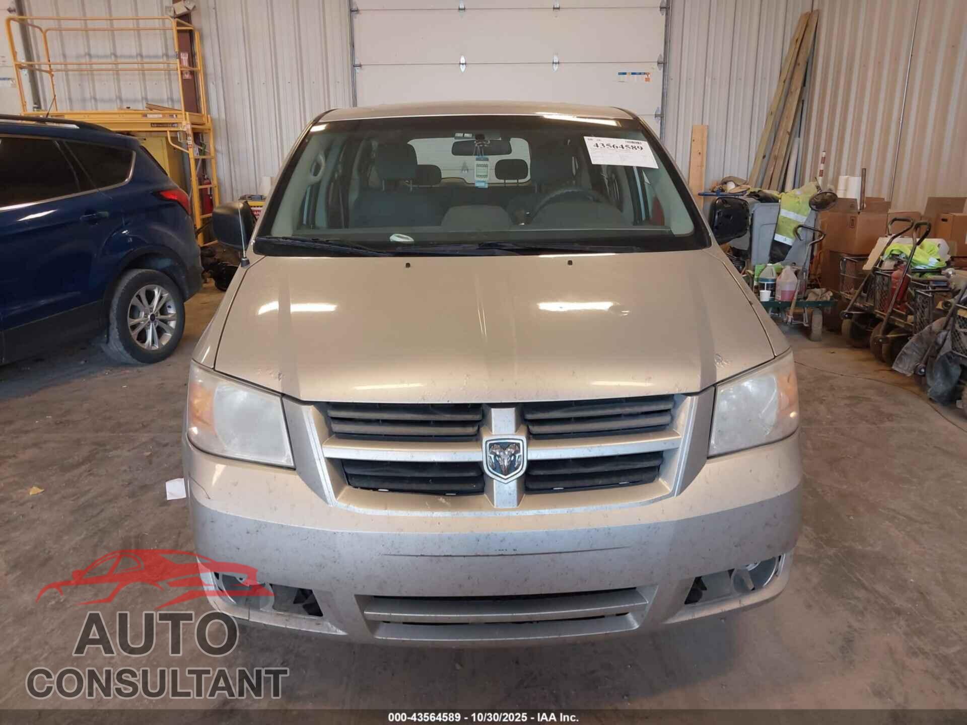 DODGE GRAND CARAVAN 2010 - 2D4RN4DE2AR107471