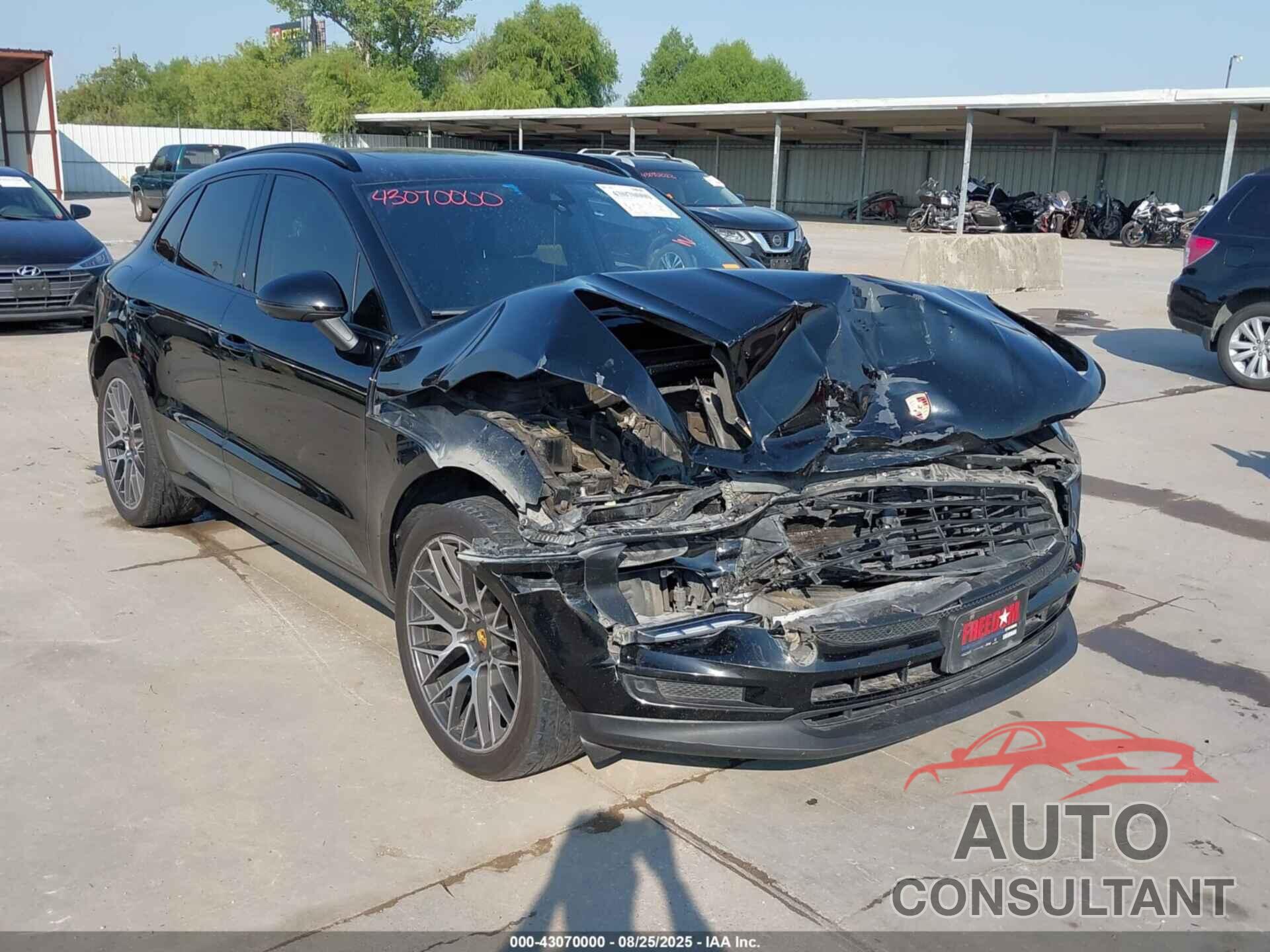 PORSCHE MACAN 2019 - WP1AA2A56KLB07738