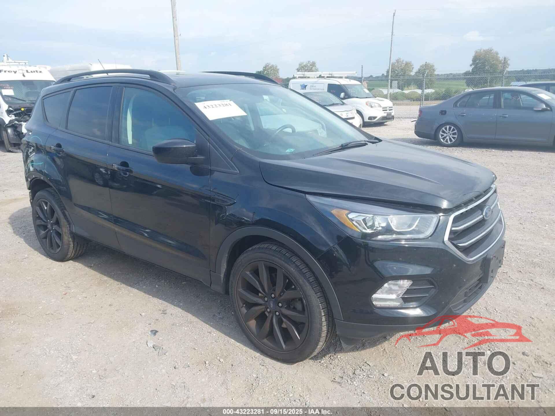 FORD ESCAPE 2017 - 1FMCU9GDXHUE19987
