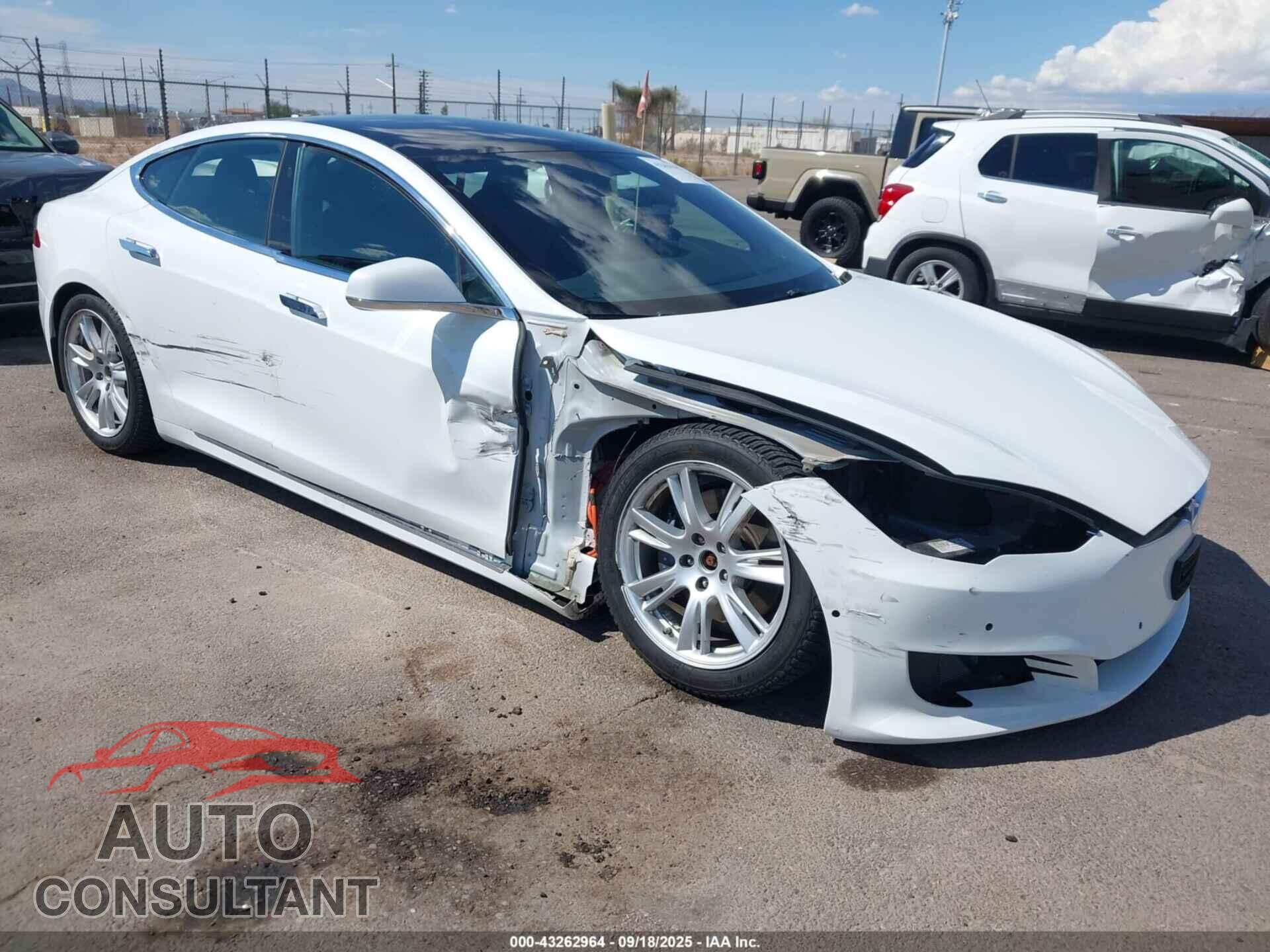 TESLA MODEL S 2021 - 5YJSA1E22MF416743