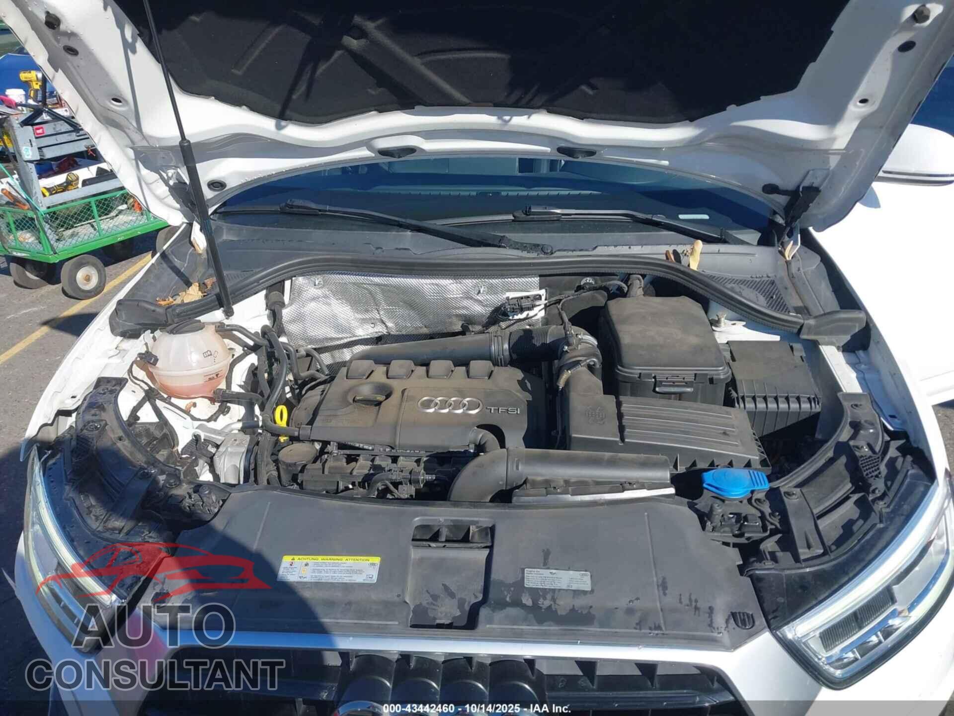 AUDI Q3 2016 - WA1GFCFSXGR014897