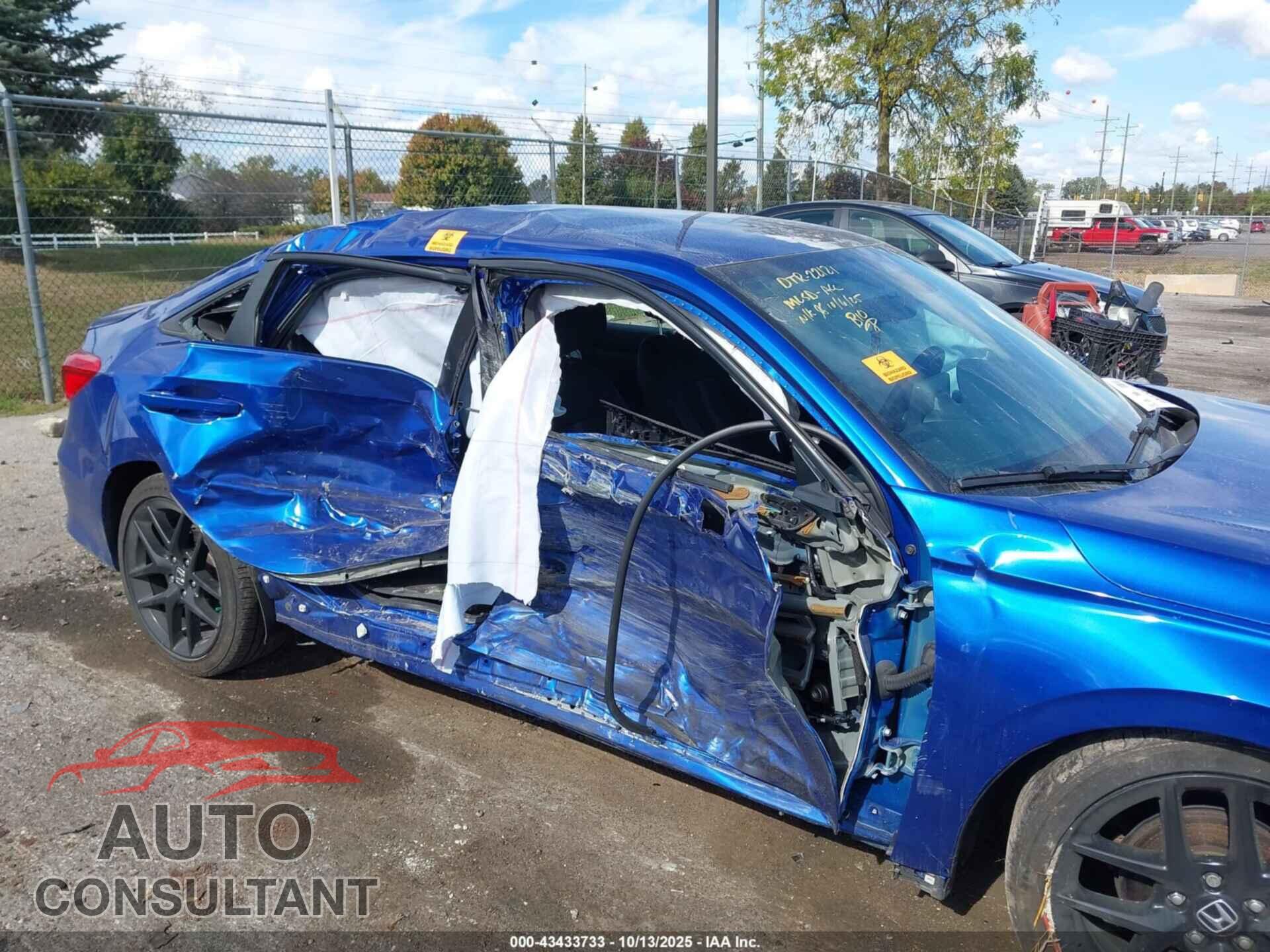 HONDA CIVIC 2023 - 2HGFE2F50PH514786