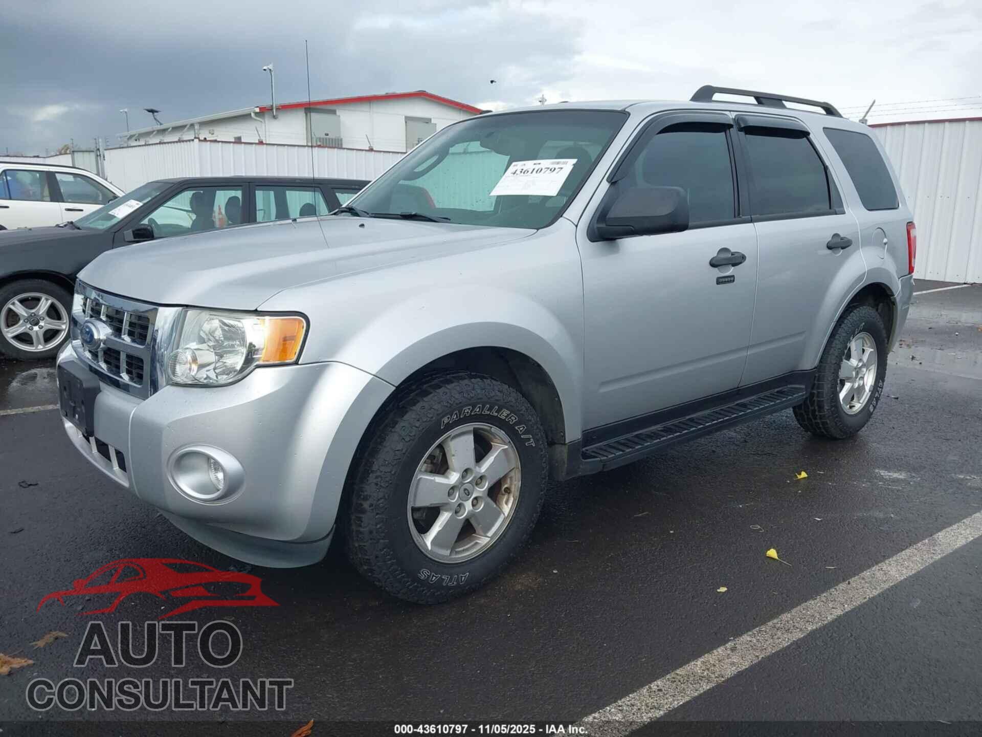 FORD ESCAPE 2011 - 1FMCU0DG2BKA33576