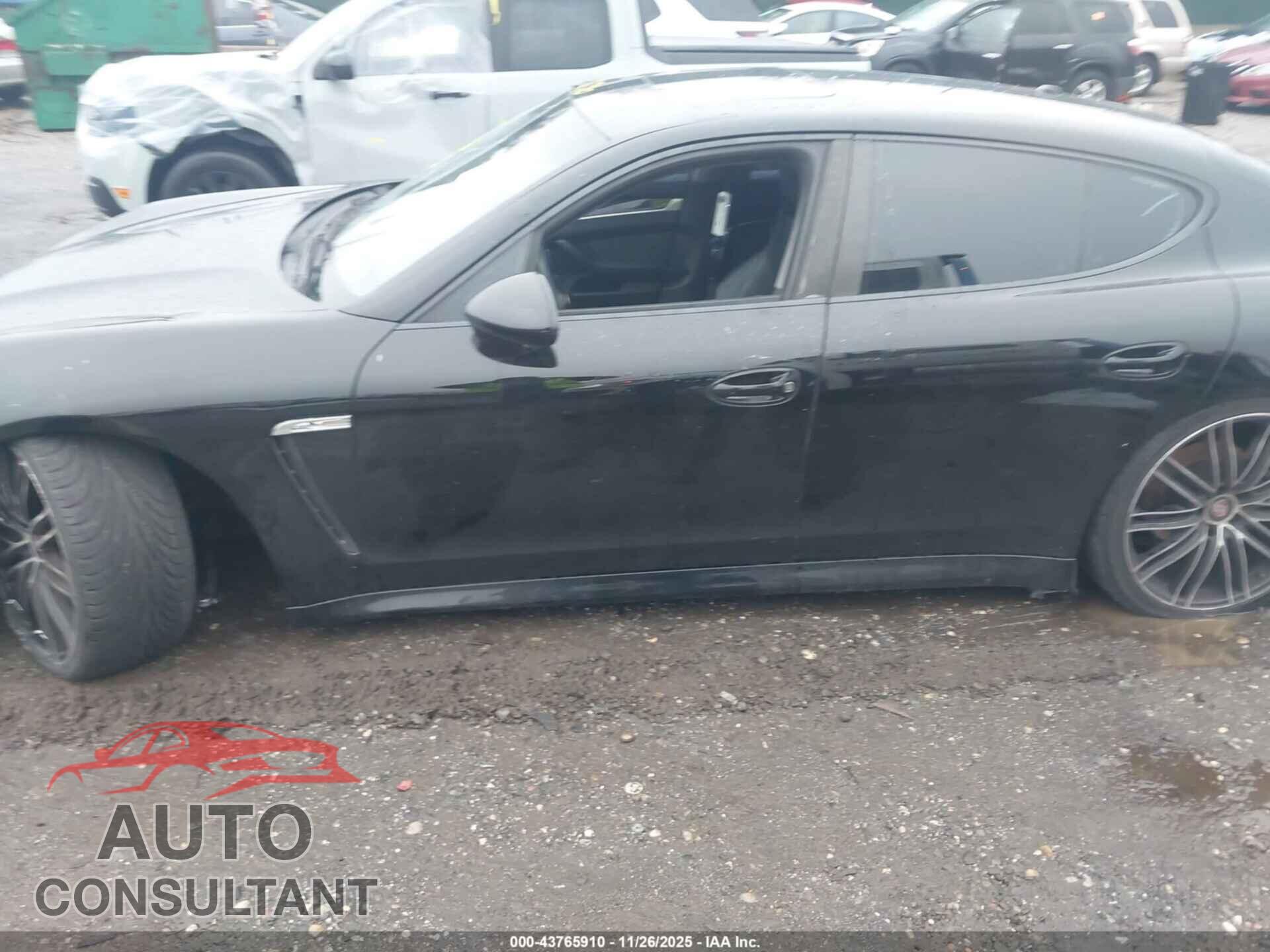 PORSCHE PANAMERA 2011 - WP0AA2A74BL019970