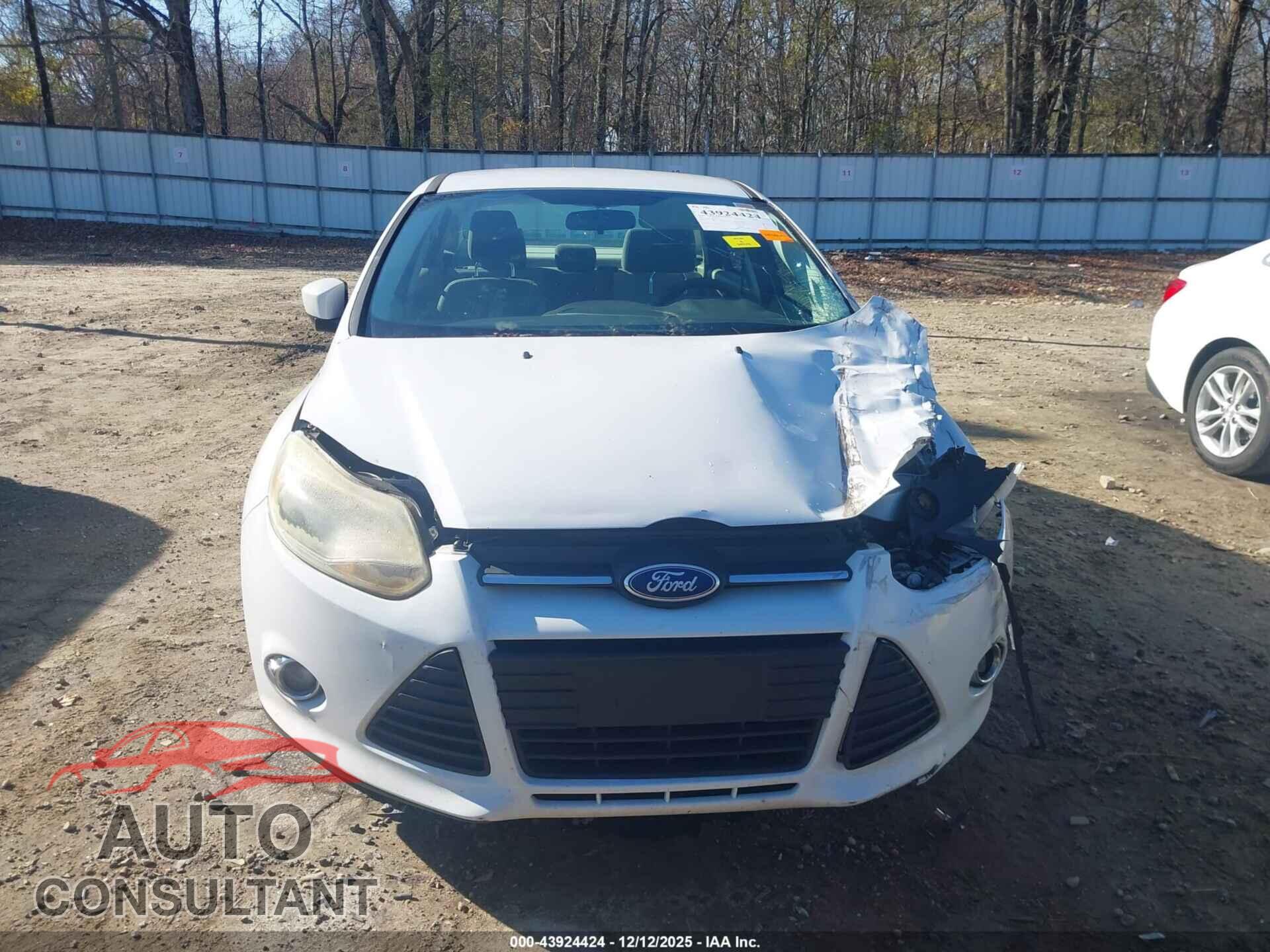 FORD FOCUS 2012 - 1FAHP3F23CL132073