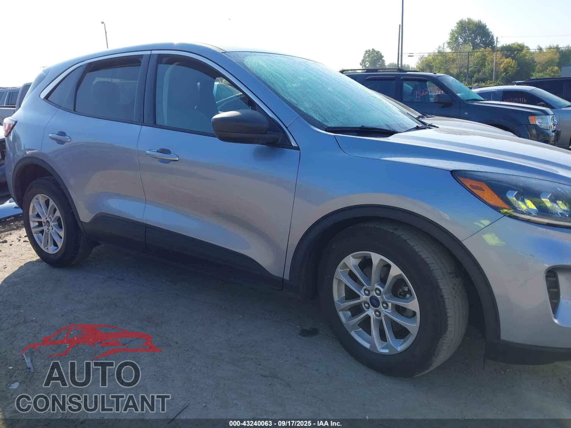 FORD ESCAPE 2022 - 1FMCU0G66NUB61265