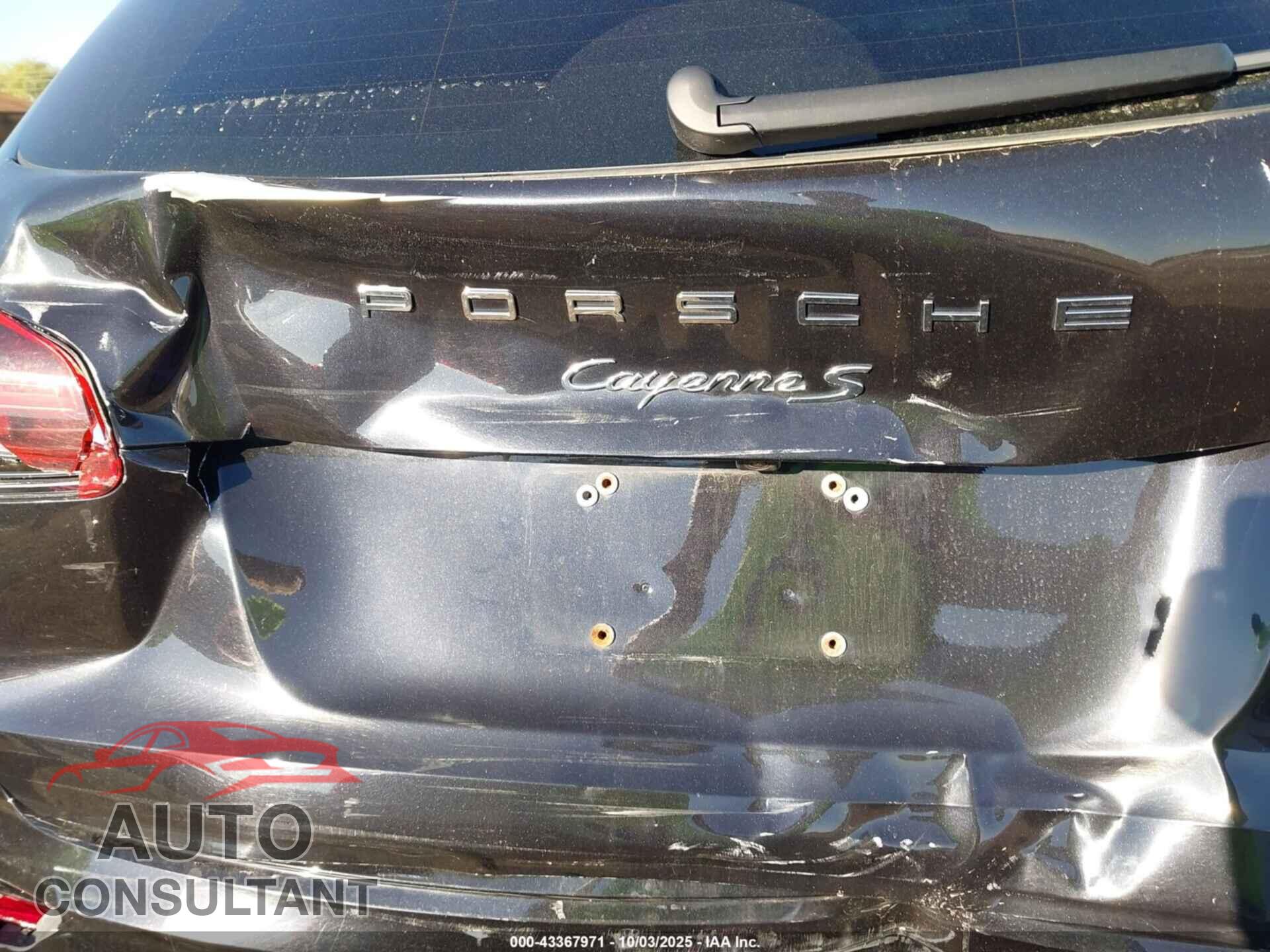 PORSCHE CAYENNE 2017 - WP1AB2A26HLA52834