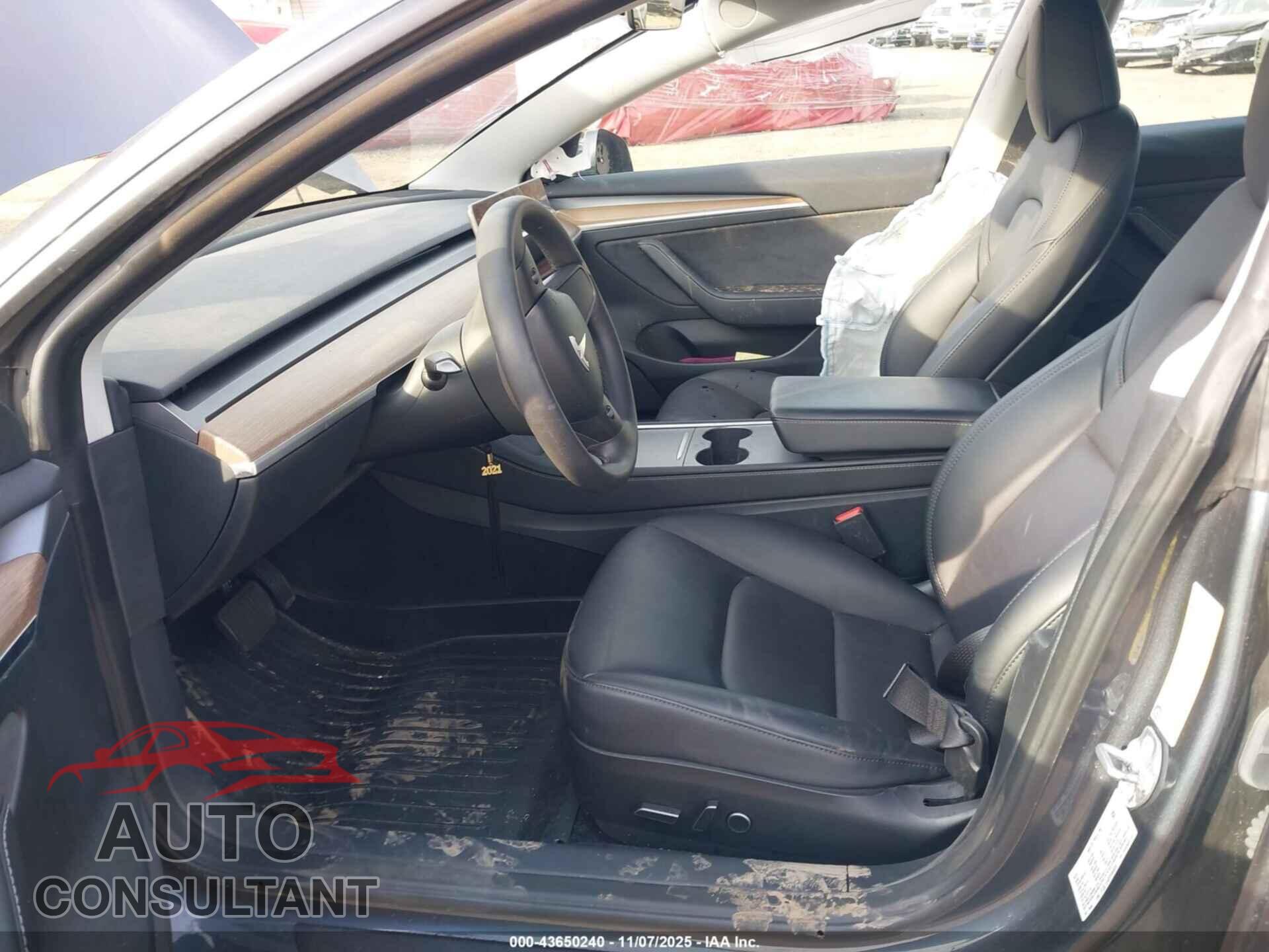 TESLA MODEL 3 2023 - 5YJ3E1EA8PF664659