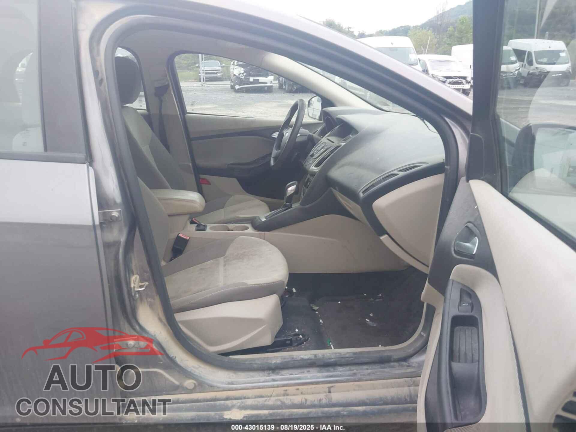 FORD FOCUS 2013 - 1FADP3F28DL321446