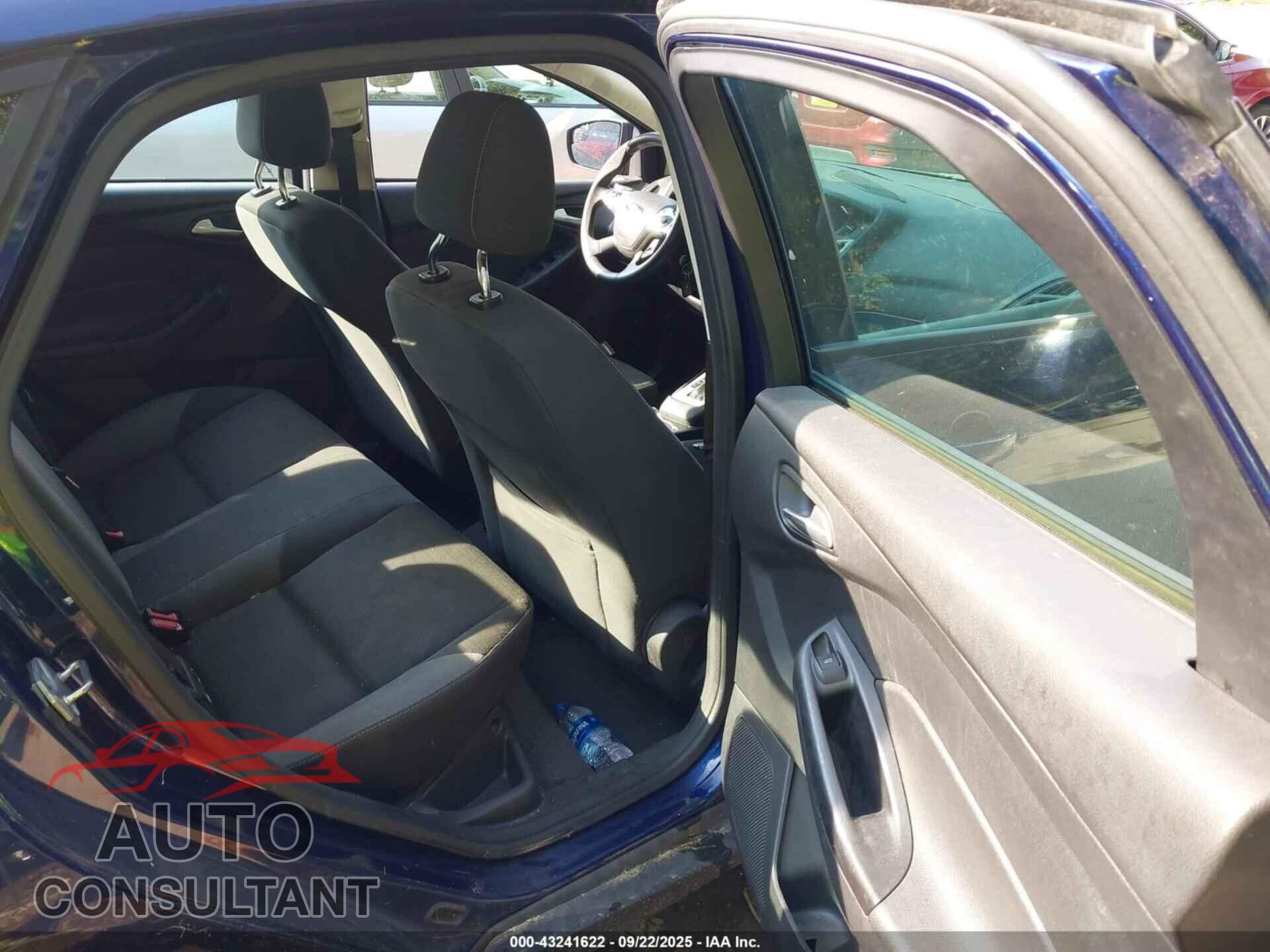 FORD FOCUS 2012 - 1FAHP3F23CL128766