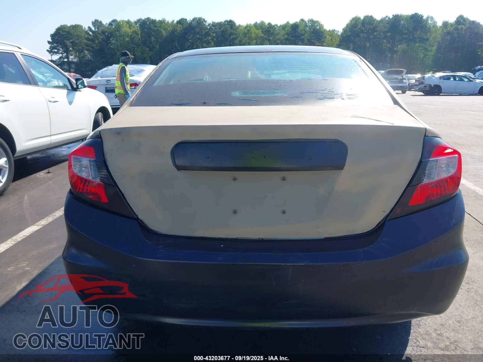 HONDA CIVIC 2012 - 2HGFB2E50CH533228