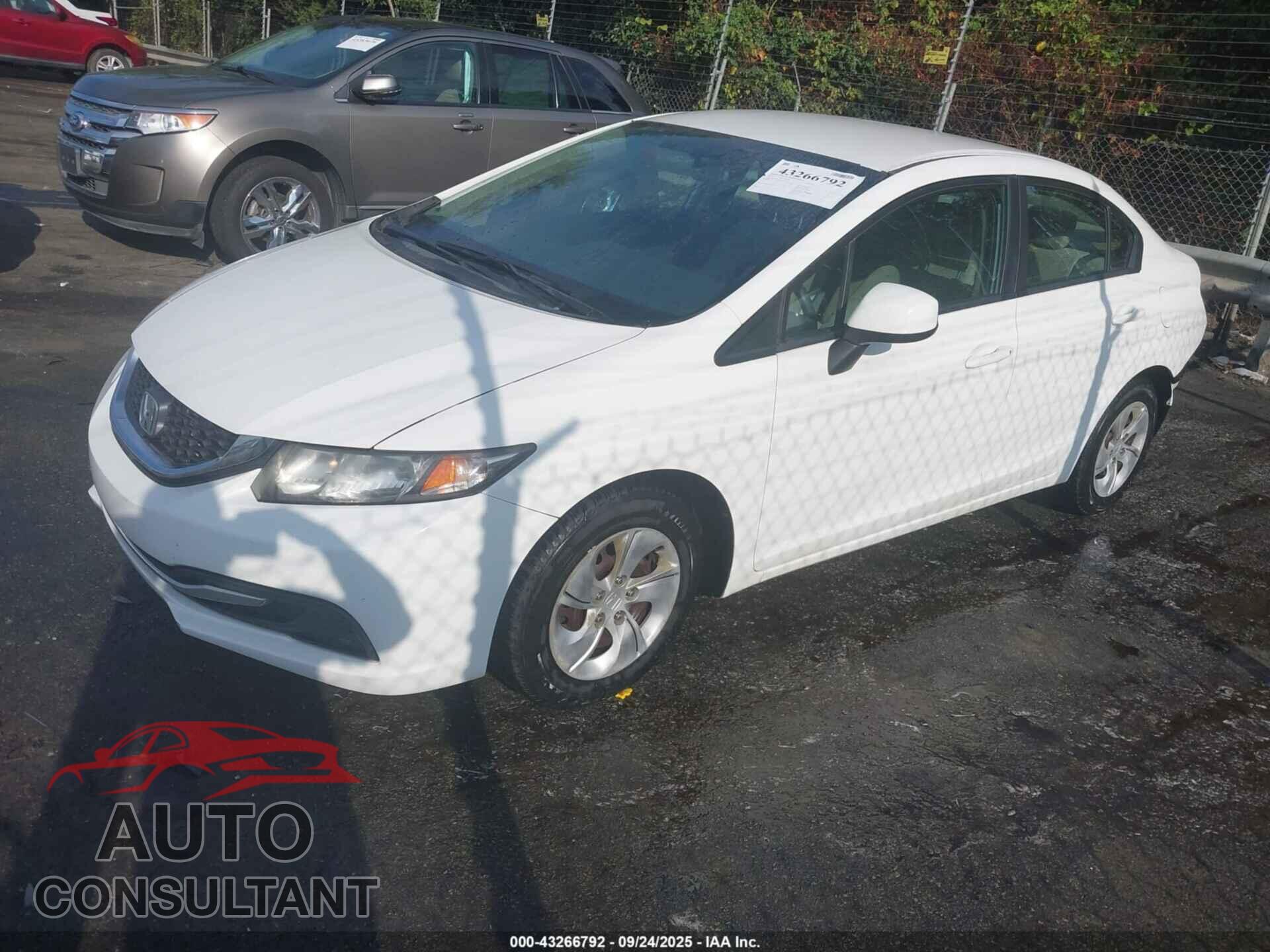 HONDA CIVIC 2013 - 2HGFB2F58DH571810