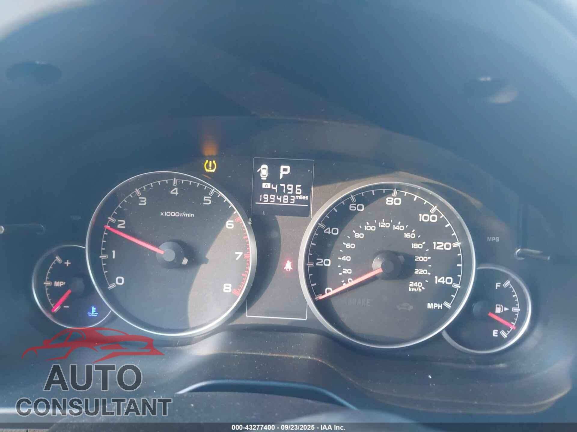 SUBARU OUTBACK 2013 - 4S4BRCCC4D3210042